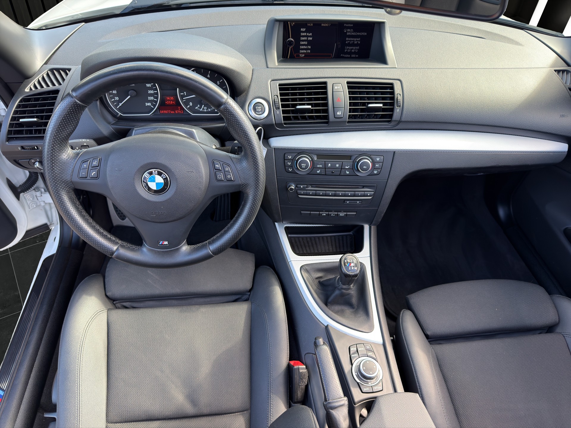 BMW 1 Series E88 Cabrio-image-13