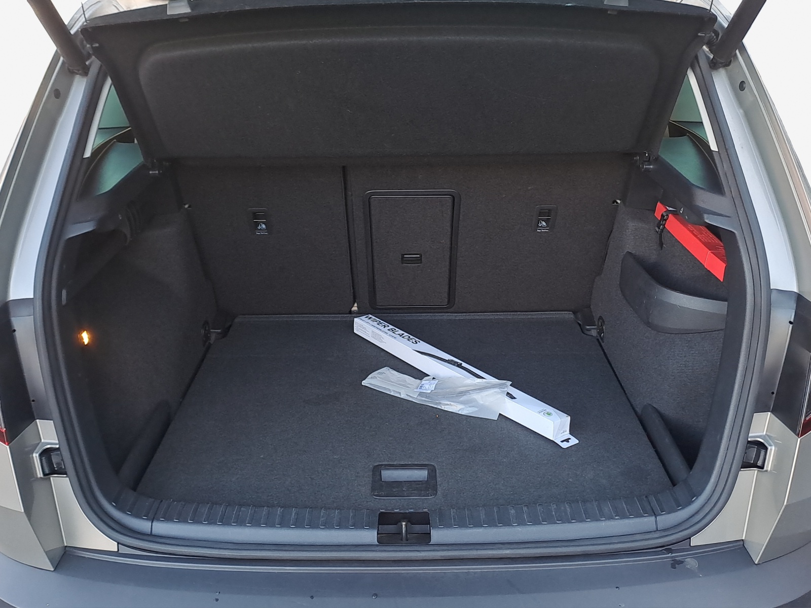 SKODA Karoq 1.6 TDI CR Smile-image-12