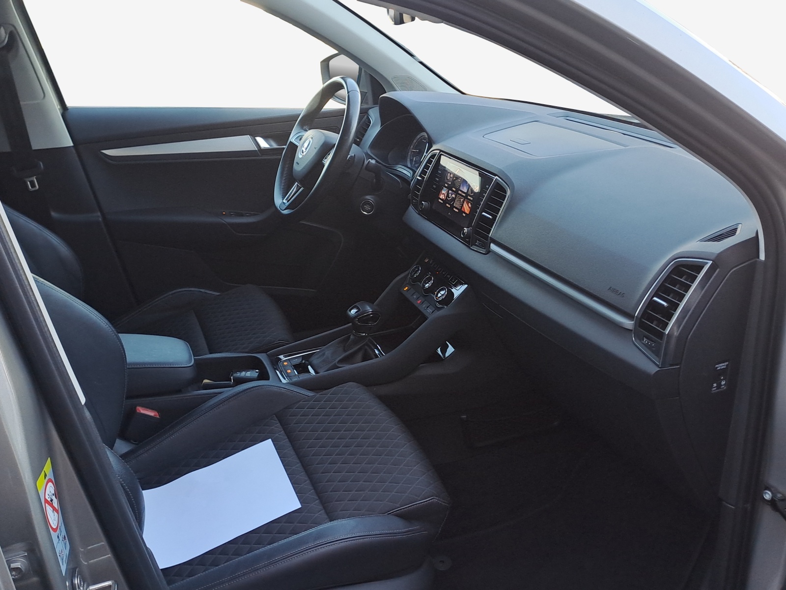 SKODA Karoq 1.6 TDI CR Smile-image-13