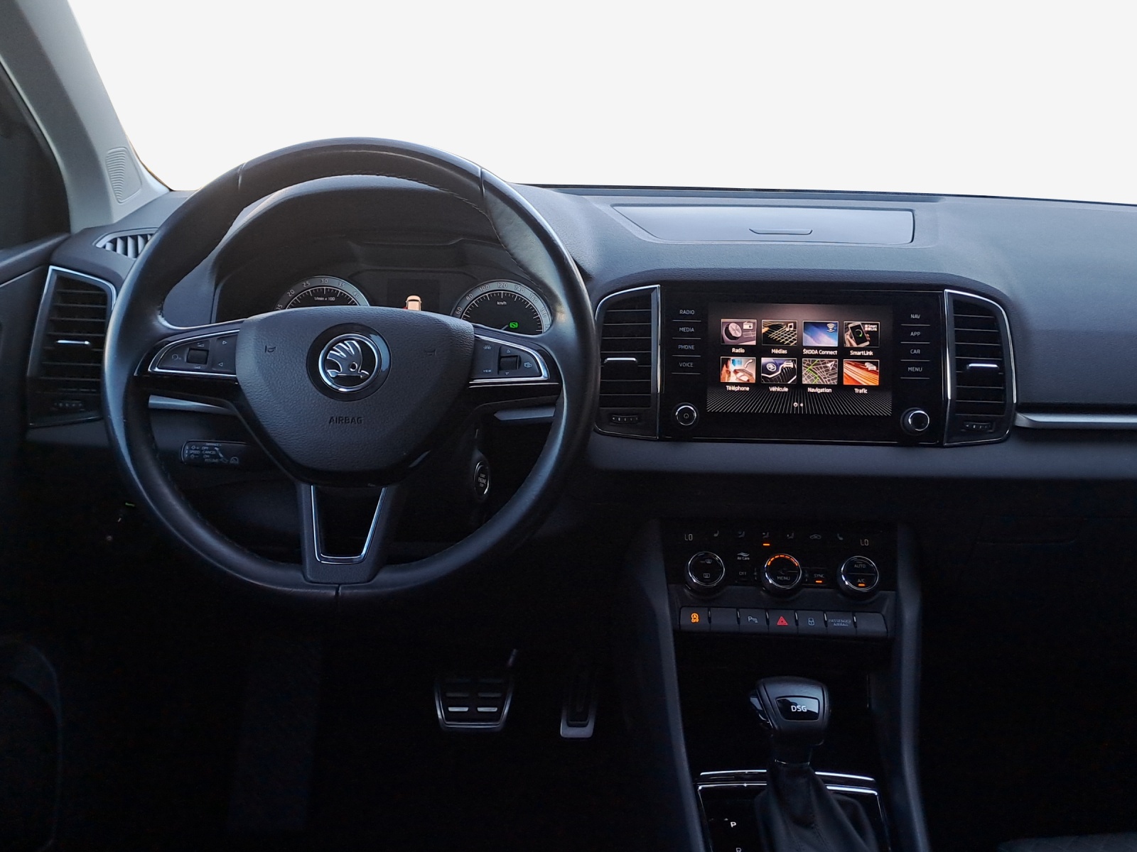 SKODA Karoq 1.6 TDI CR Smile-image-8