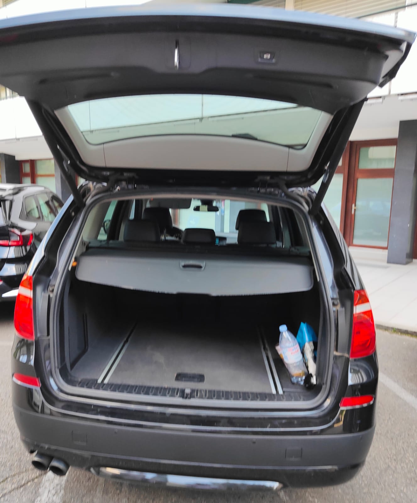 BMW X3 28i xDrive-image-5