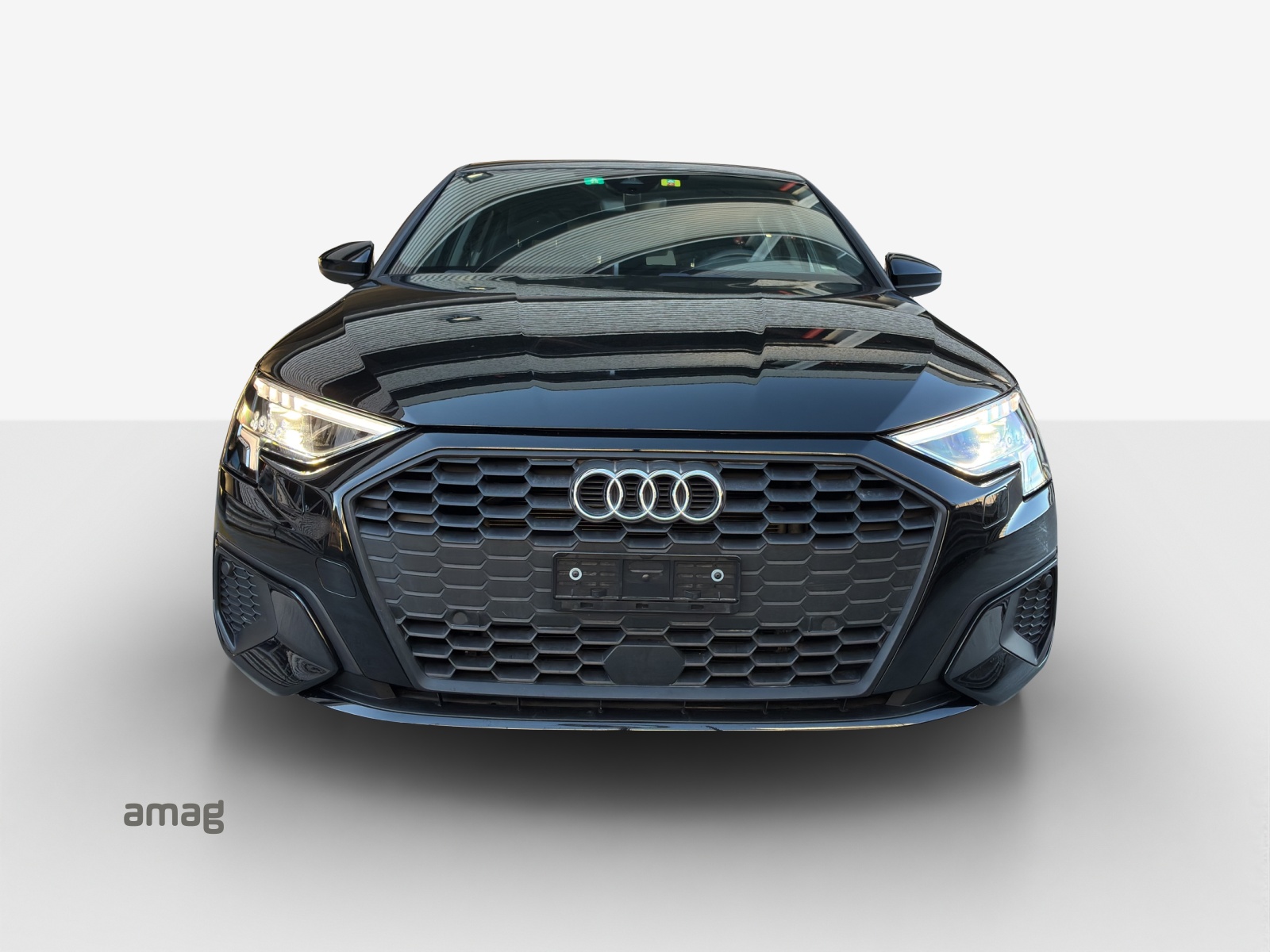 AUDI A3 Sportback 35 TFSI Attraction S-tronic-image-6