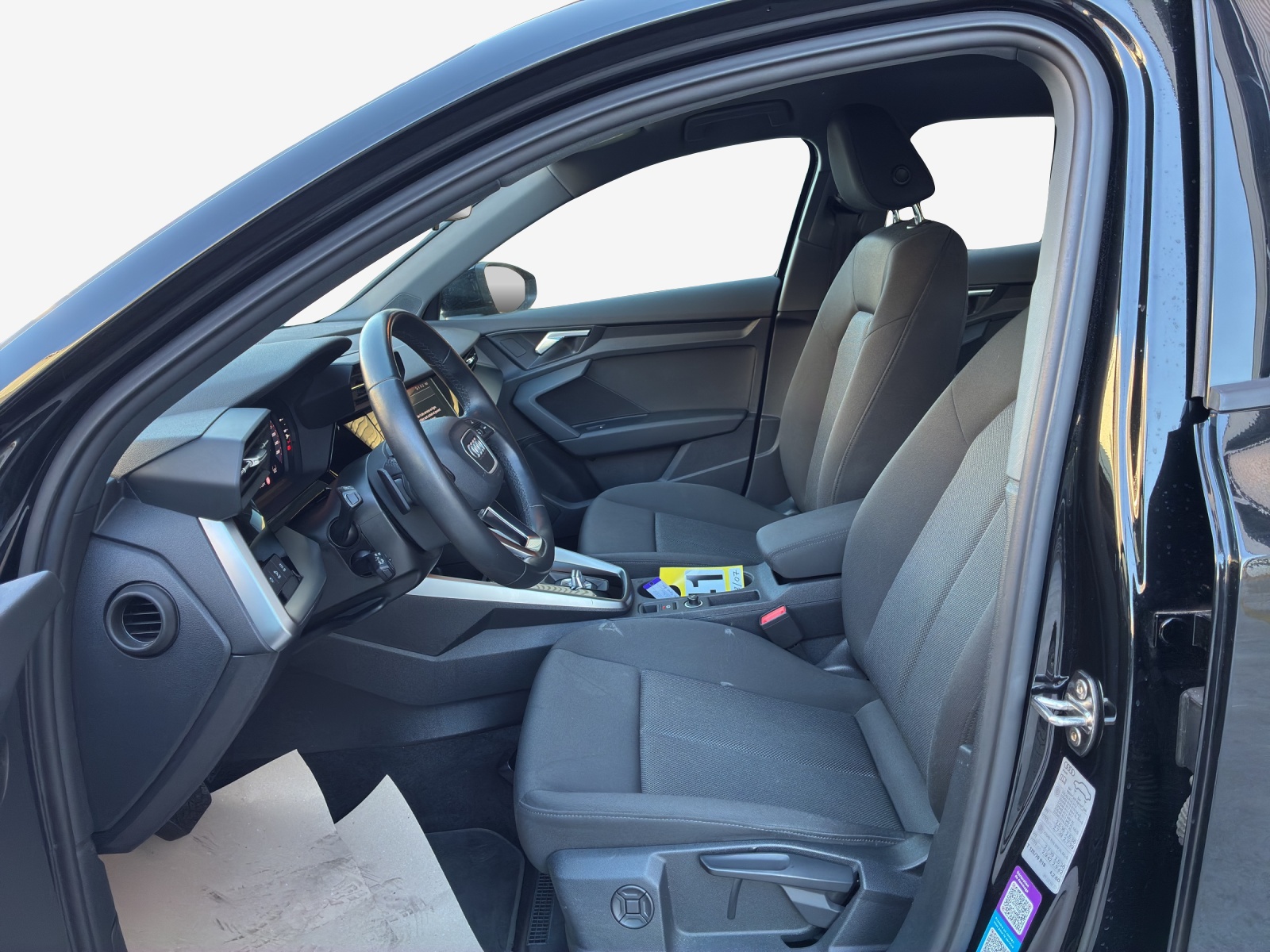 AUDI A3 Sportback 35 TFSI Attraction S-tronic-image-7