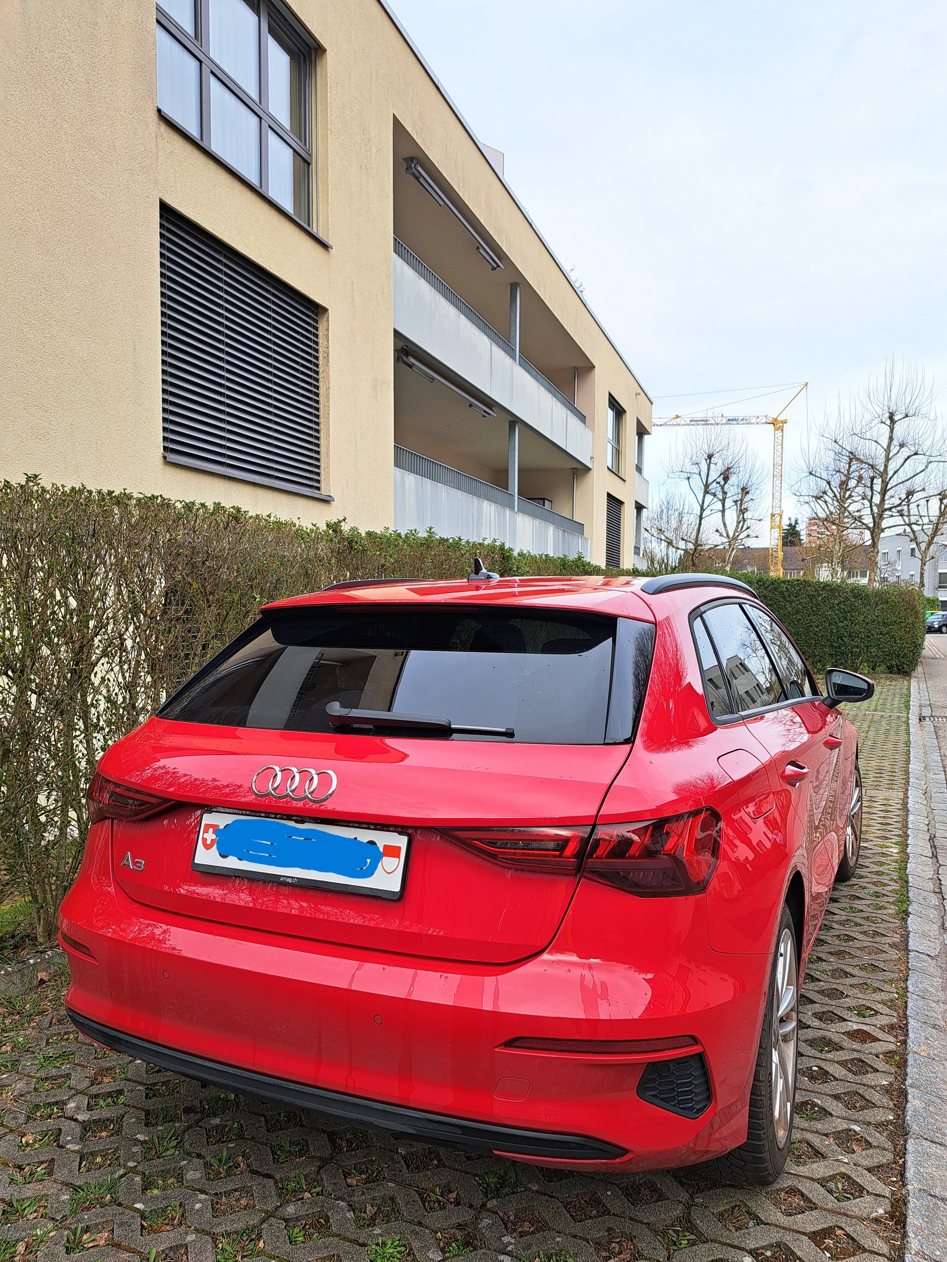 AUDI 1.5 35 TFSI Attraction S-Tronic-image-4