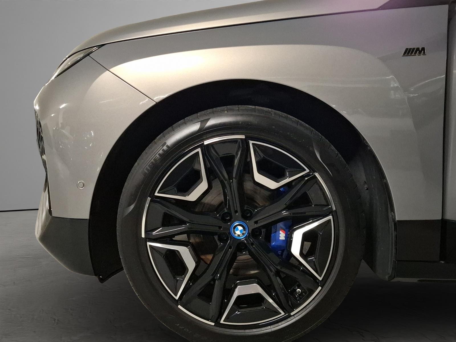 BMW iX I20 M60-image-5