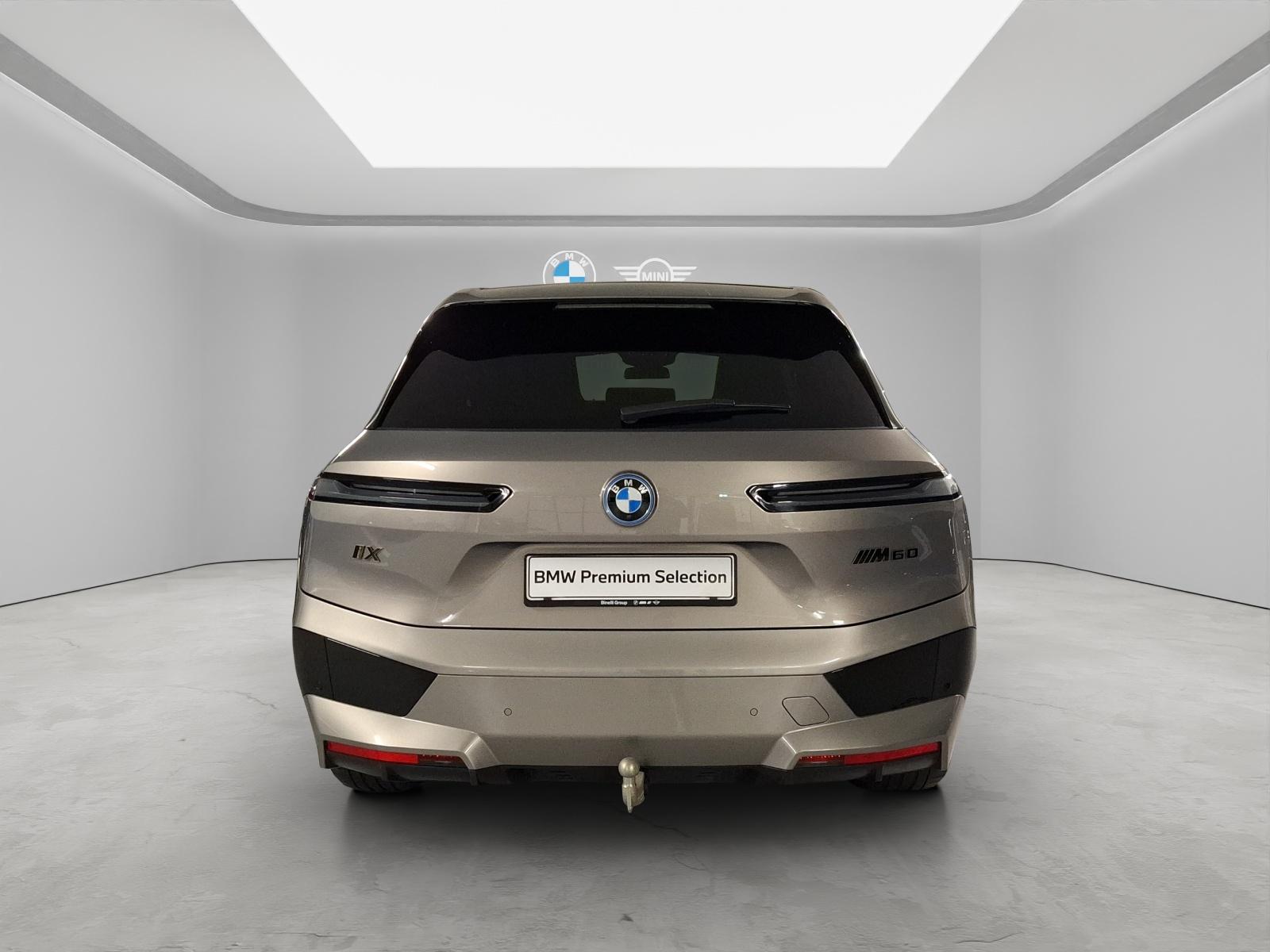 BMW iX I20 M60-image-15