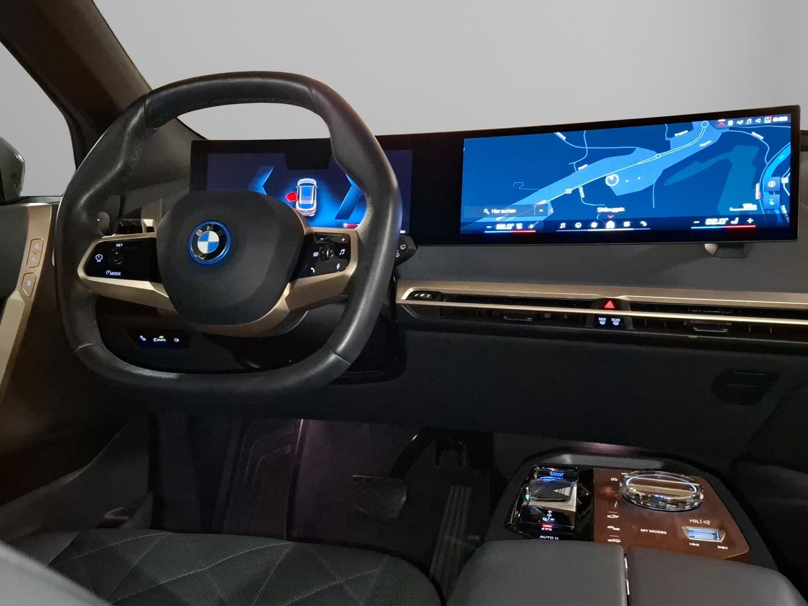BMW iX I20 M60-image-10
