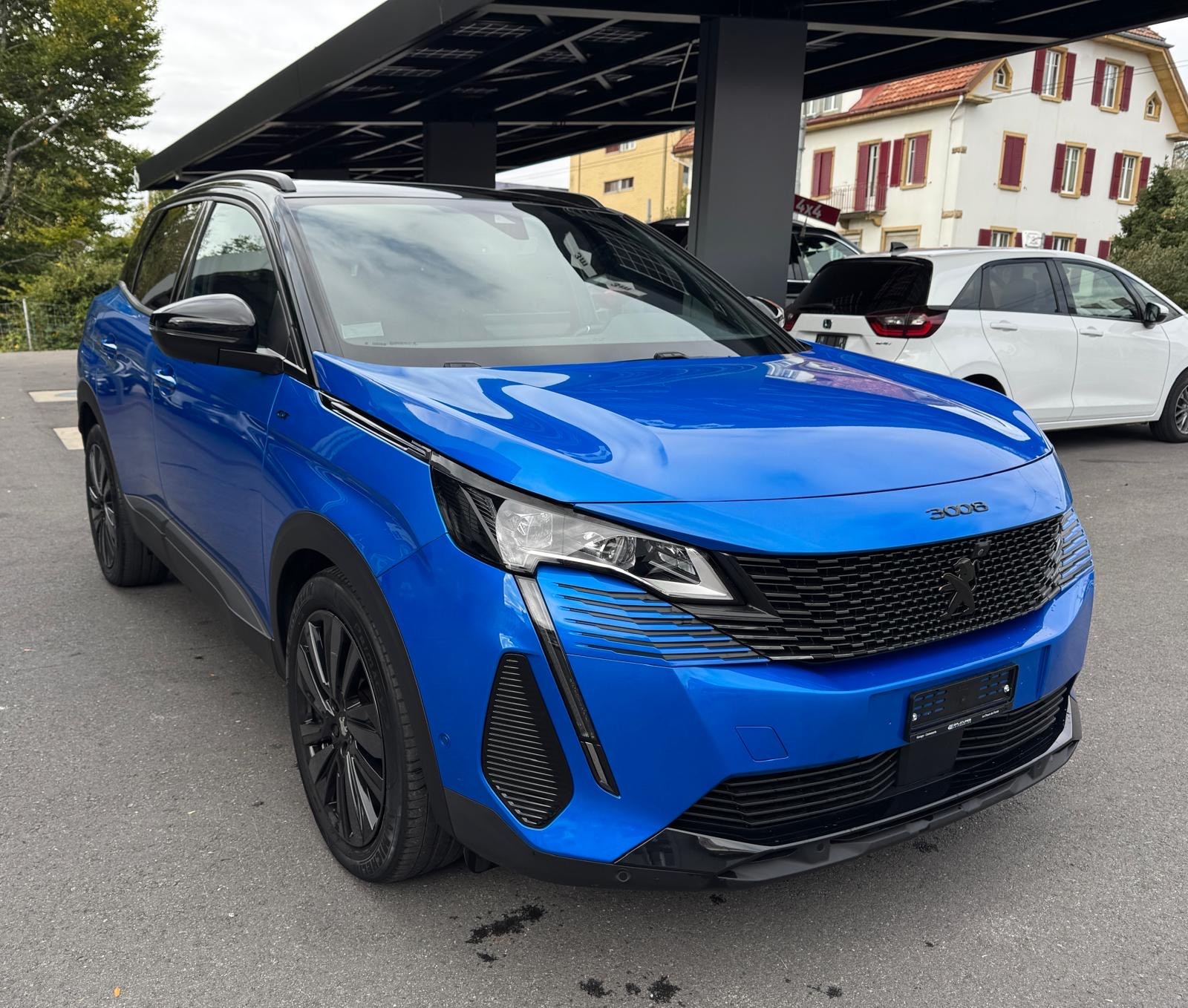 PEUGEOT 3008 1.6 PureTech GT Pack EAT8-image-0