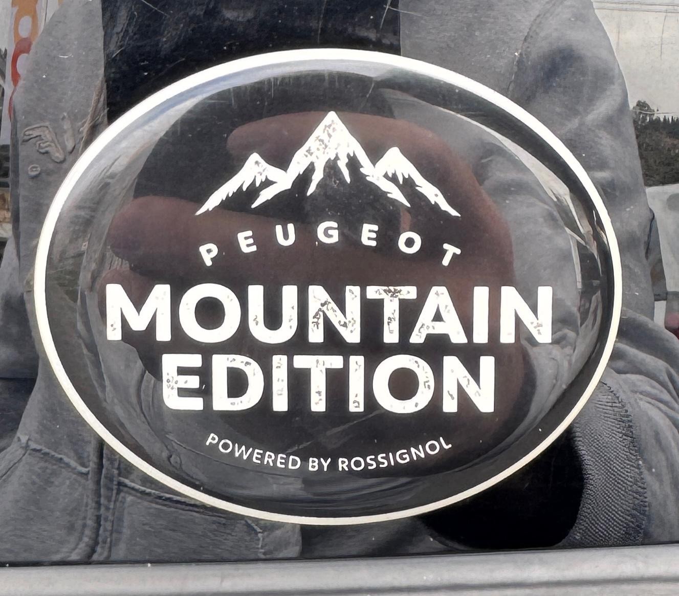 PEUGEOT 3008 1.6 PureTech GT Pack EAT8-image-13
