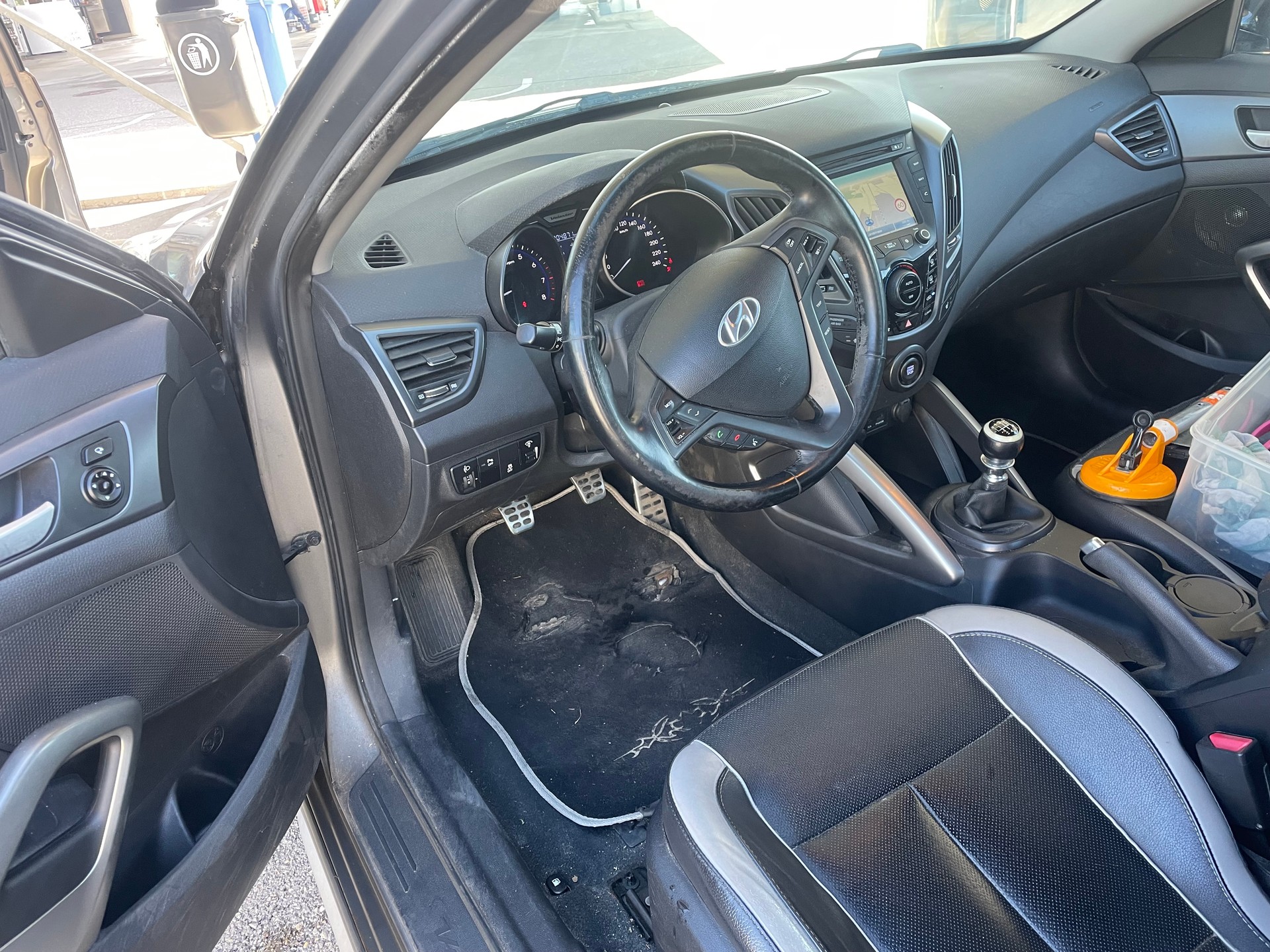 HYUNDAI Veloster 1.6 Turbo GDI-image-10