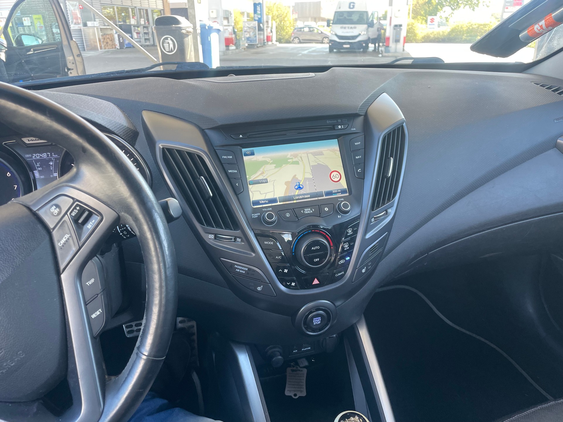 HYUNDAI Veloster 1.6 Turbo GDI-image-13