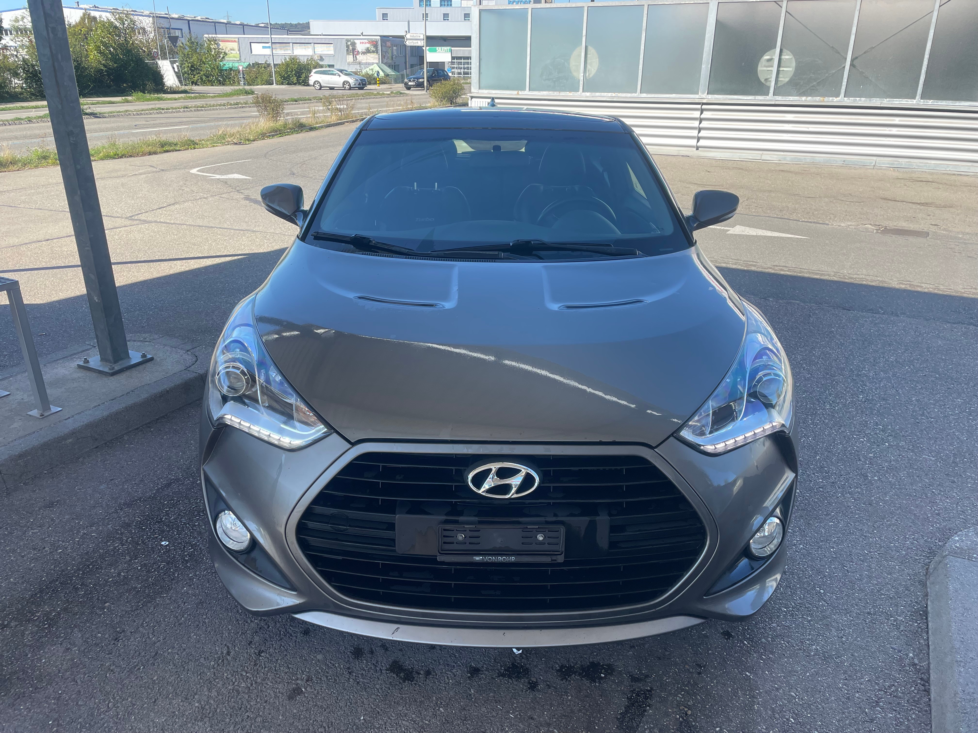 Car photo