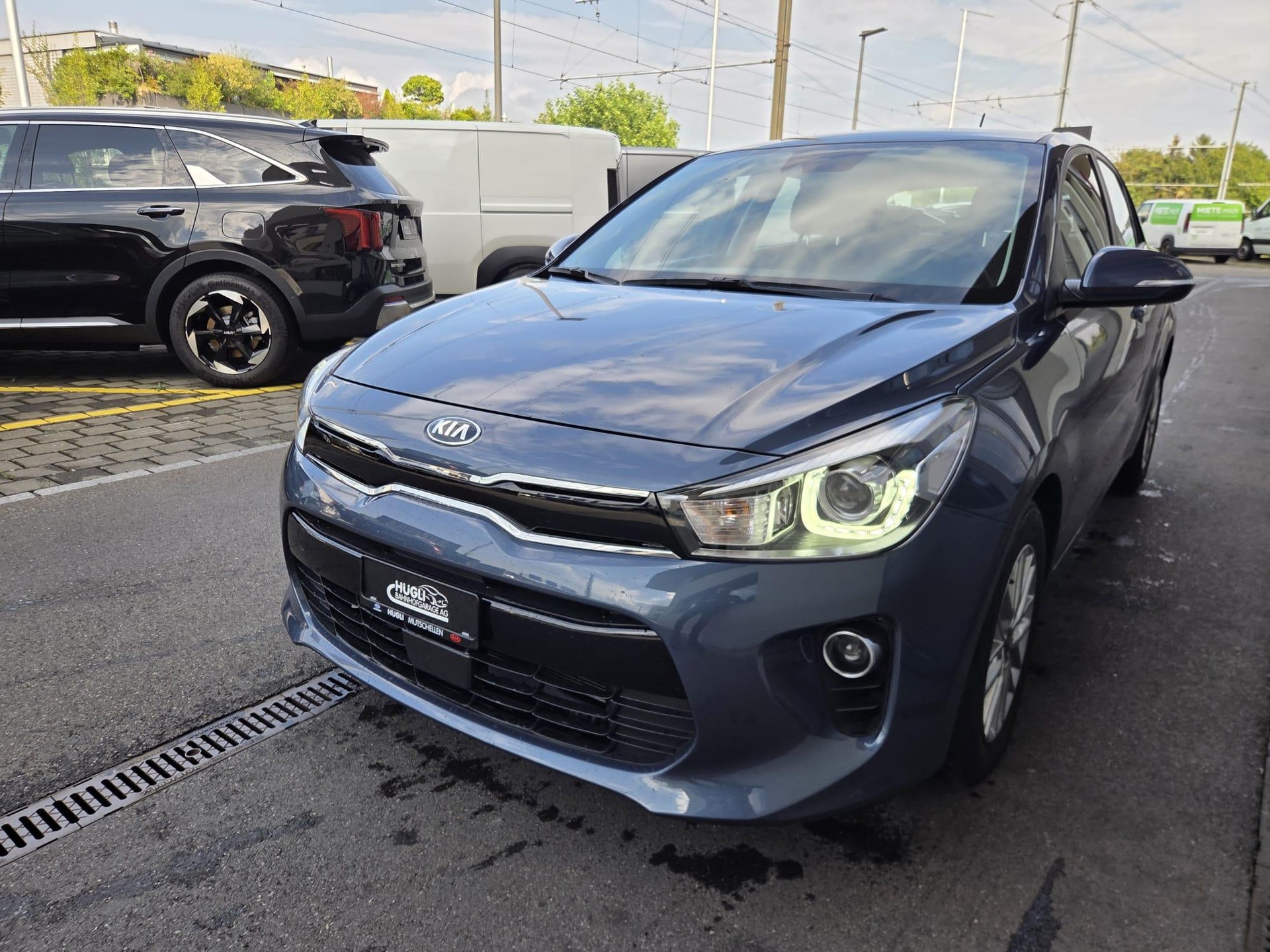 KIA Rio 1.4 CVVT Swiss City Line-image-1