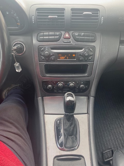 MERCEDES-BENZ C 240 Avantgarde-image-8