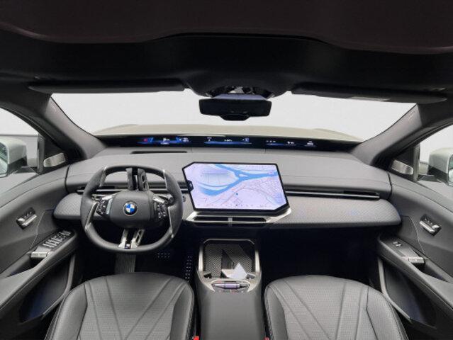 BMW iX3 NA5 50 xDrive-image-10