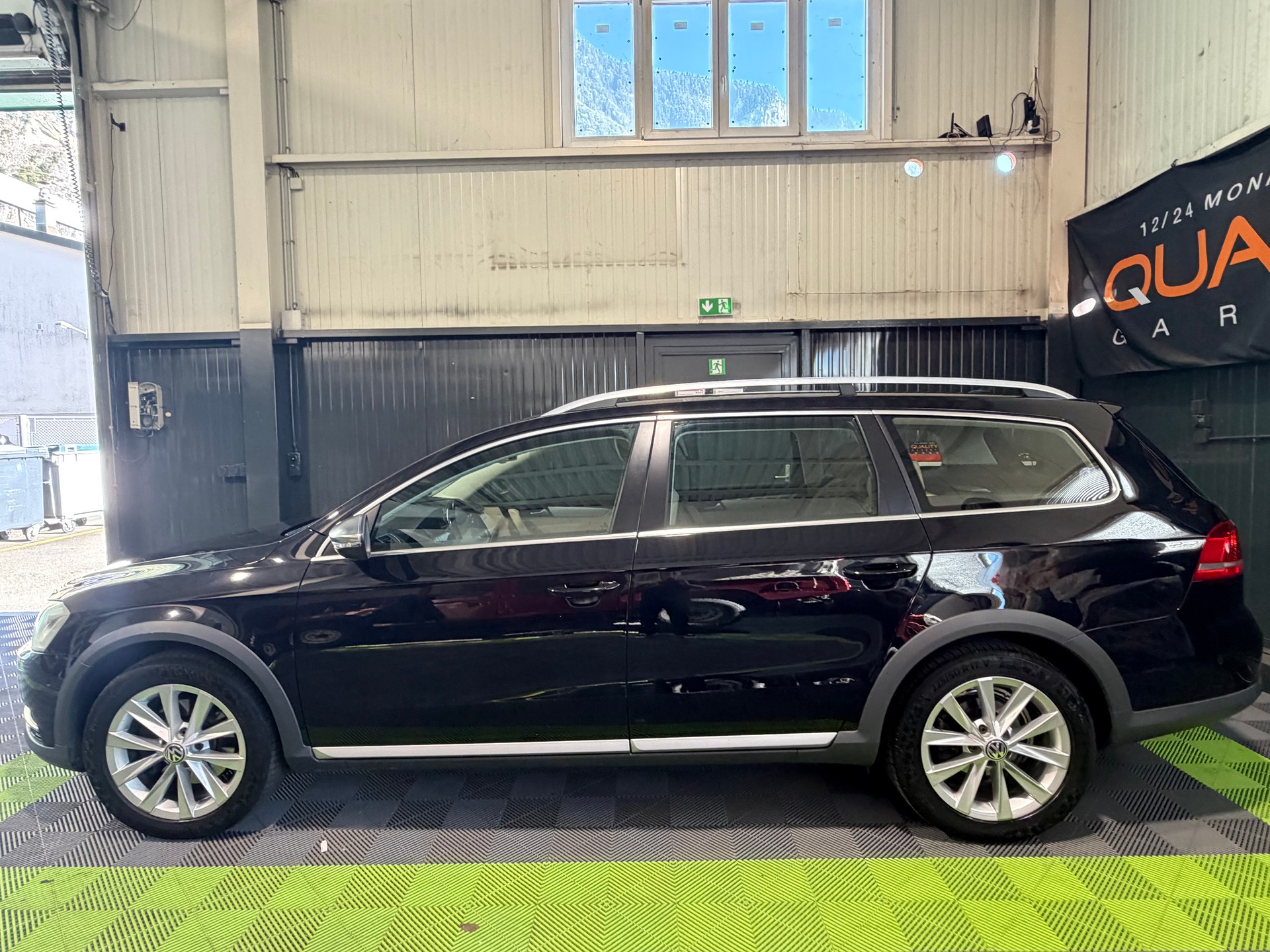 VW Passat Alltrack 2.0 TSI 4Motion DSG-image-6