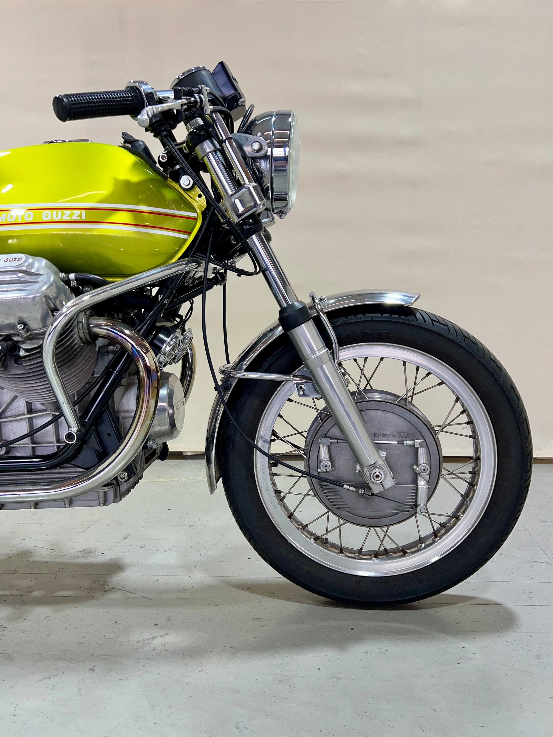 MOTO GUZZI V7 Sport-image-1