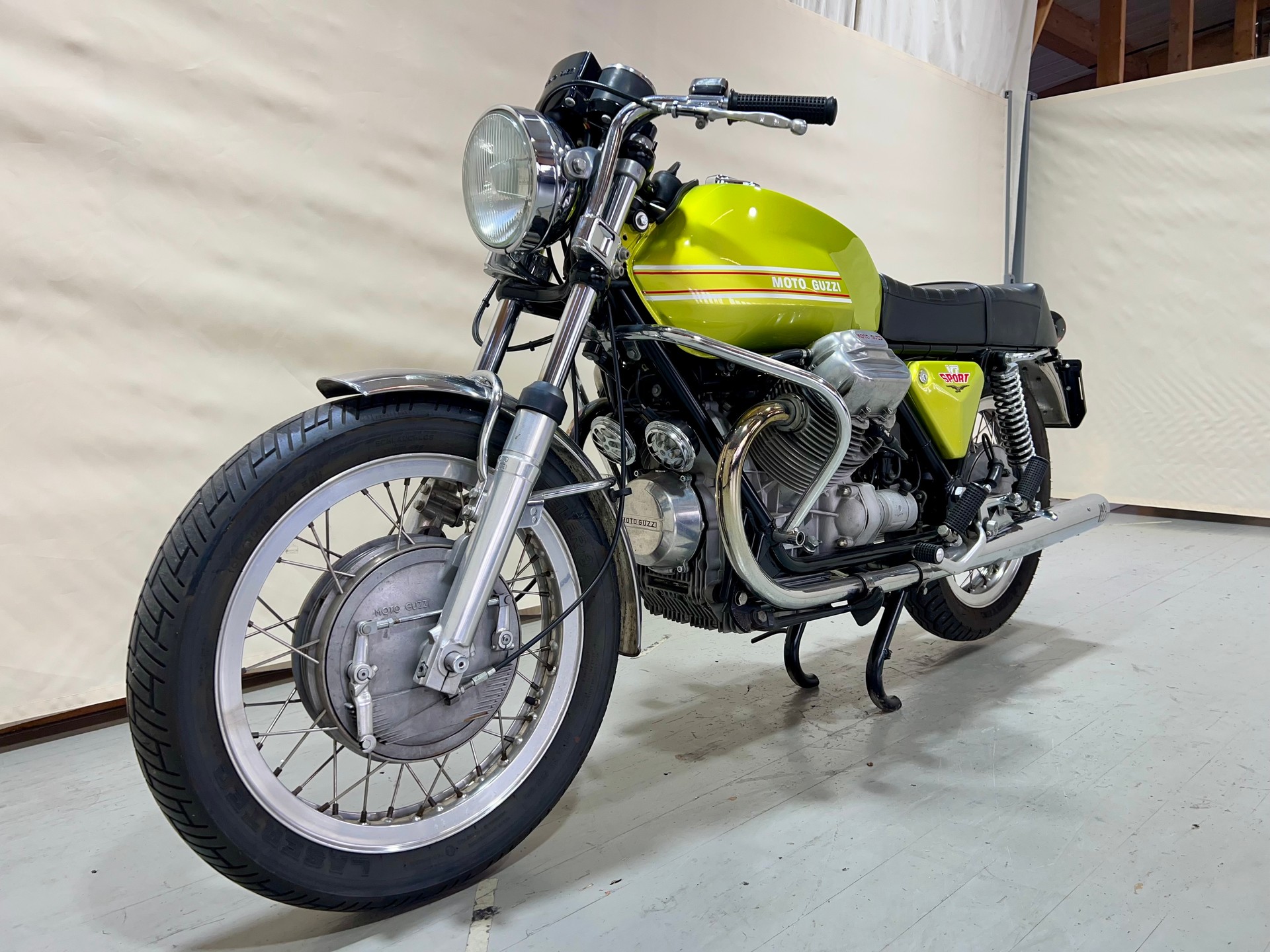 MOTO GUZZI V7 Sport-image-12