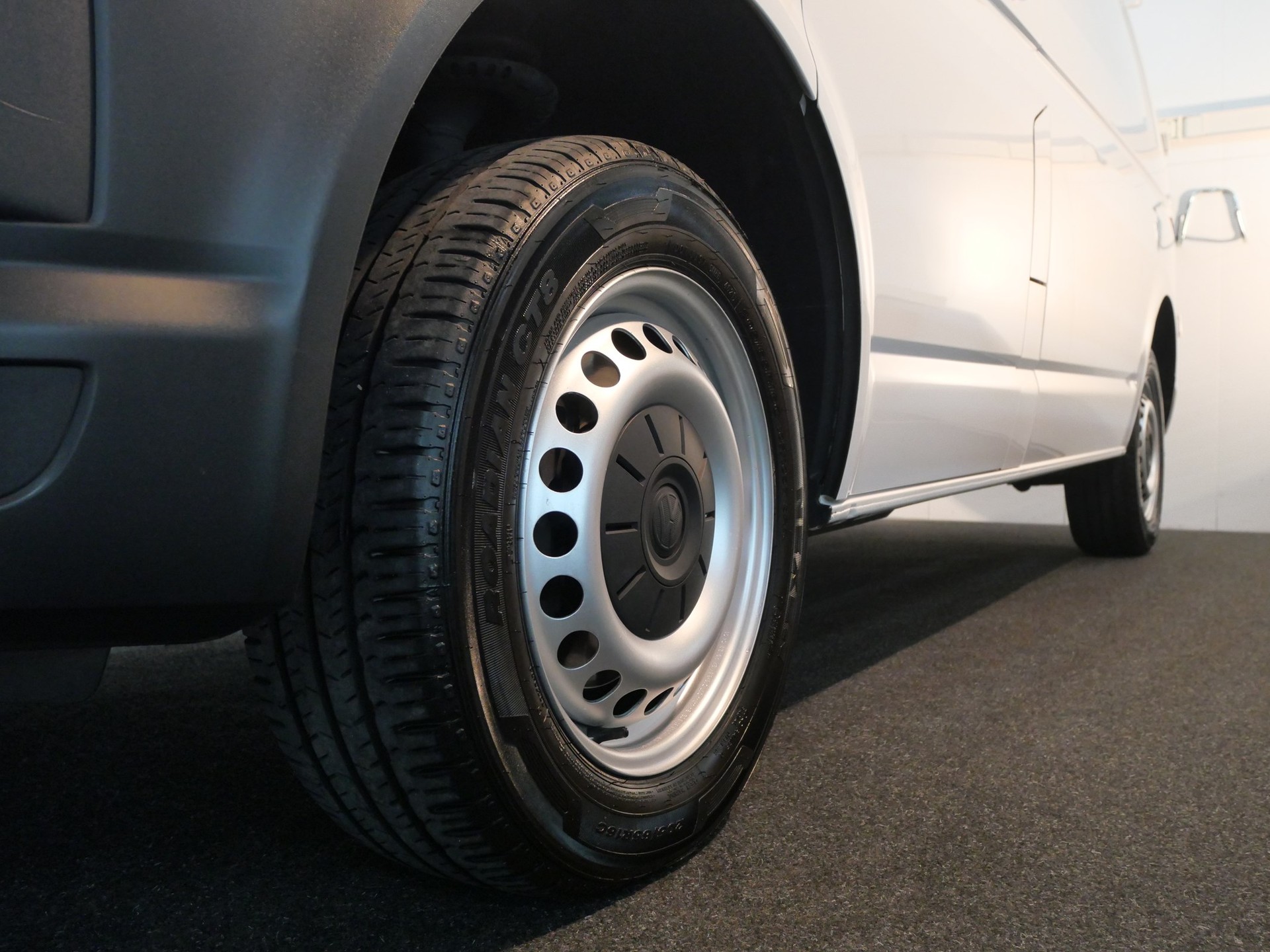 VW T6 2.0 TDI Euro 6-image-13