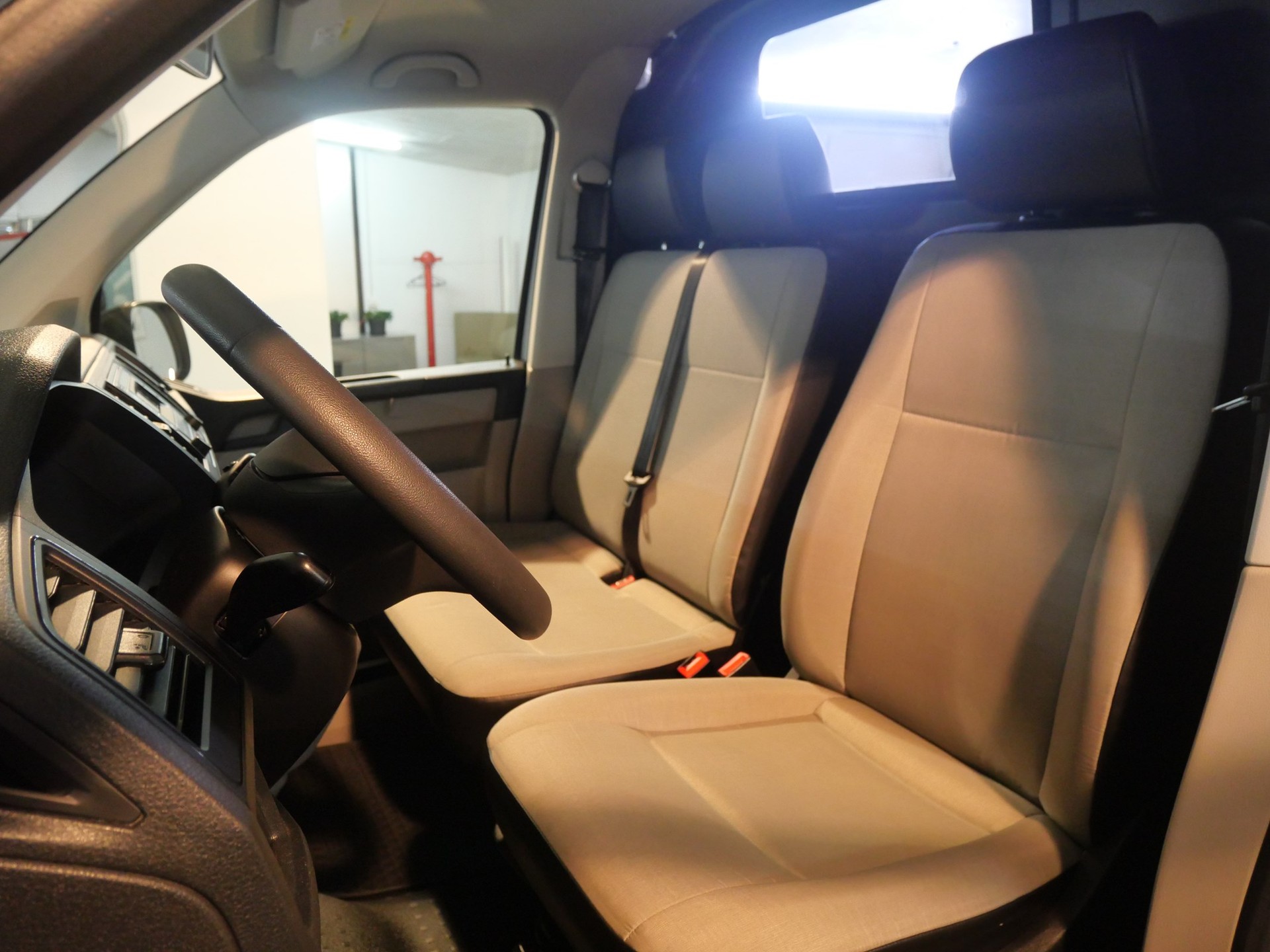 VW T6 2.0 TDI Euro 6-image-17