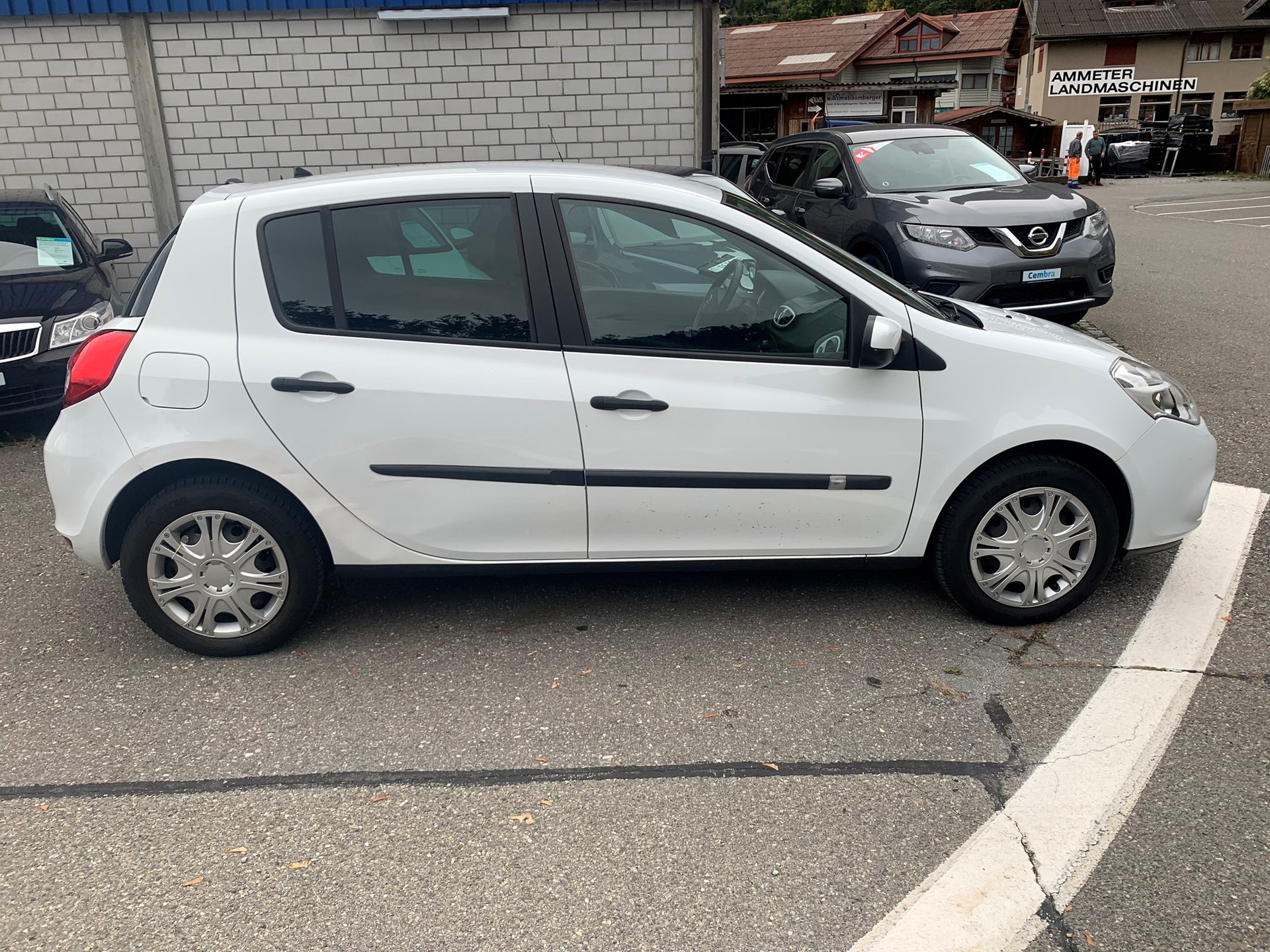 RENAULT Clio 1.2 16V Turbo Night&Day-image-4