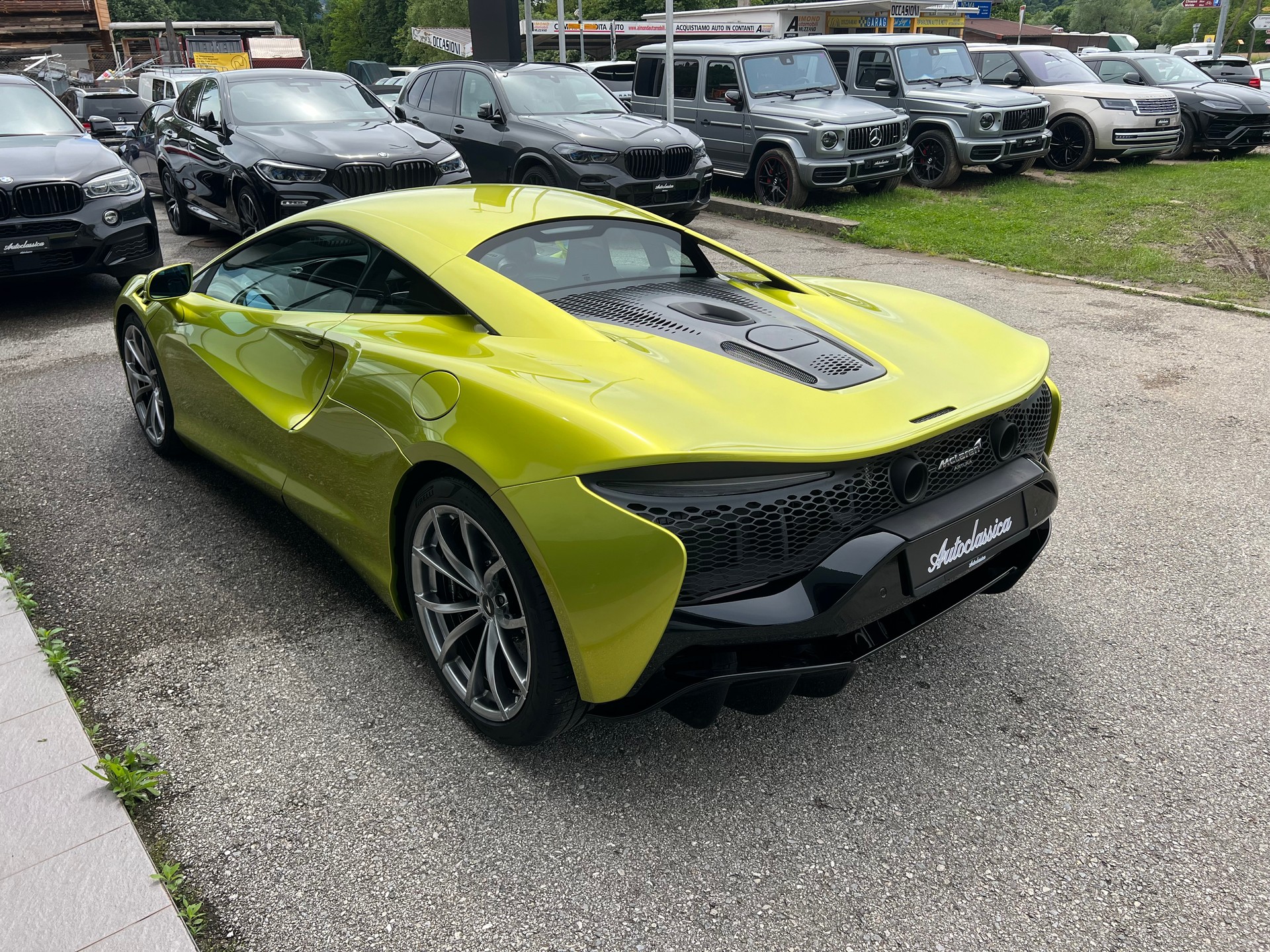 McLAREN ARTURA 3.0 V6-image-6