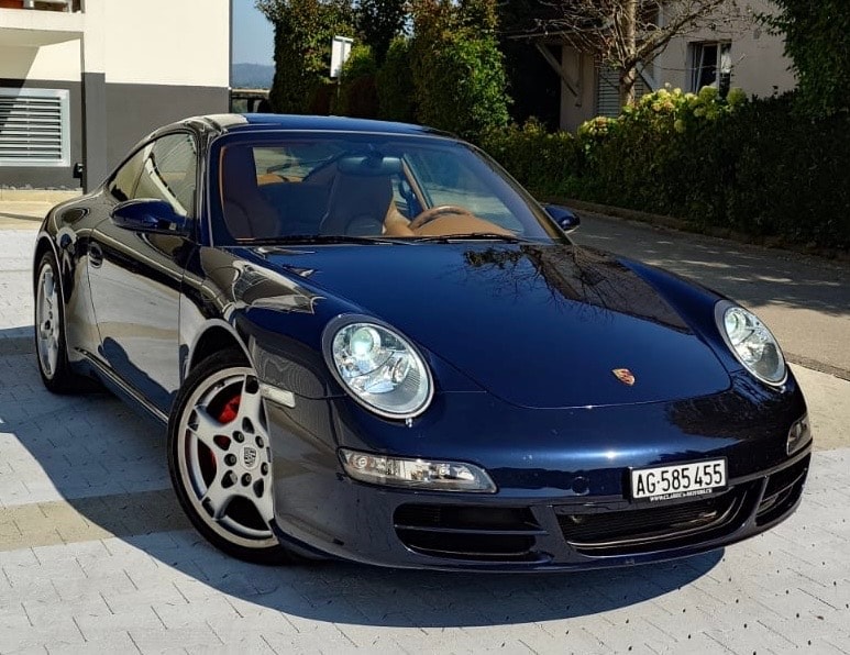 PORSCHE 911 Carrera S-image-0