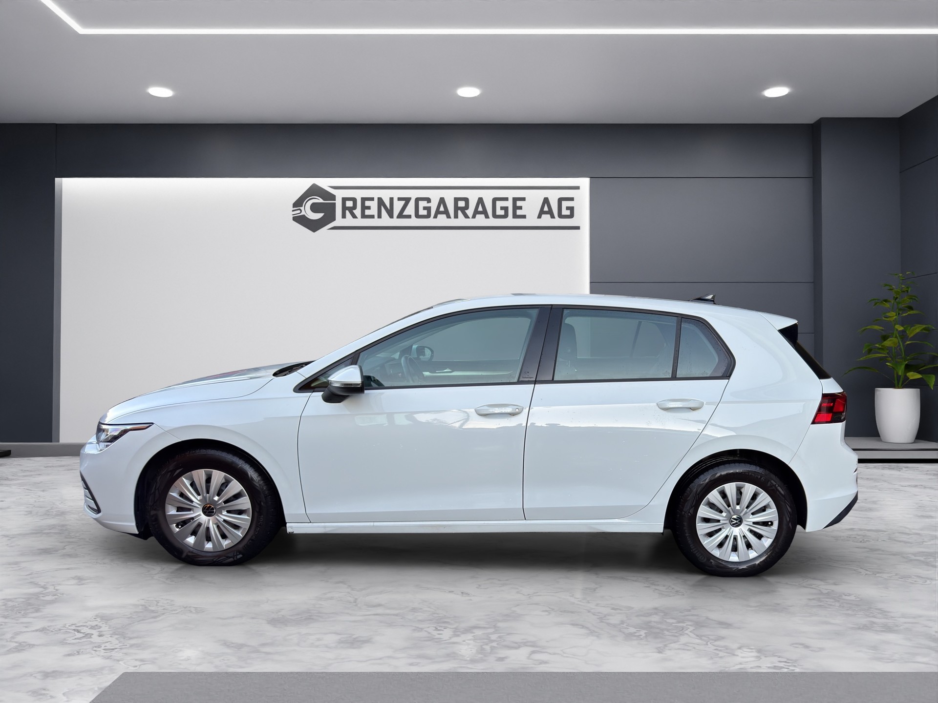 VW Golf 1.0 TSI Value-image-4