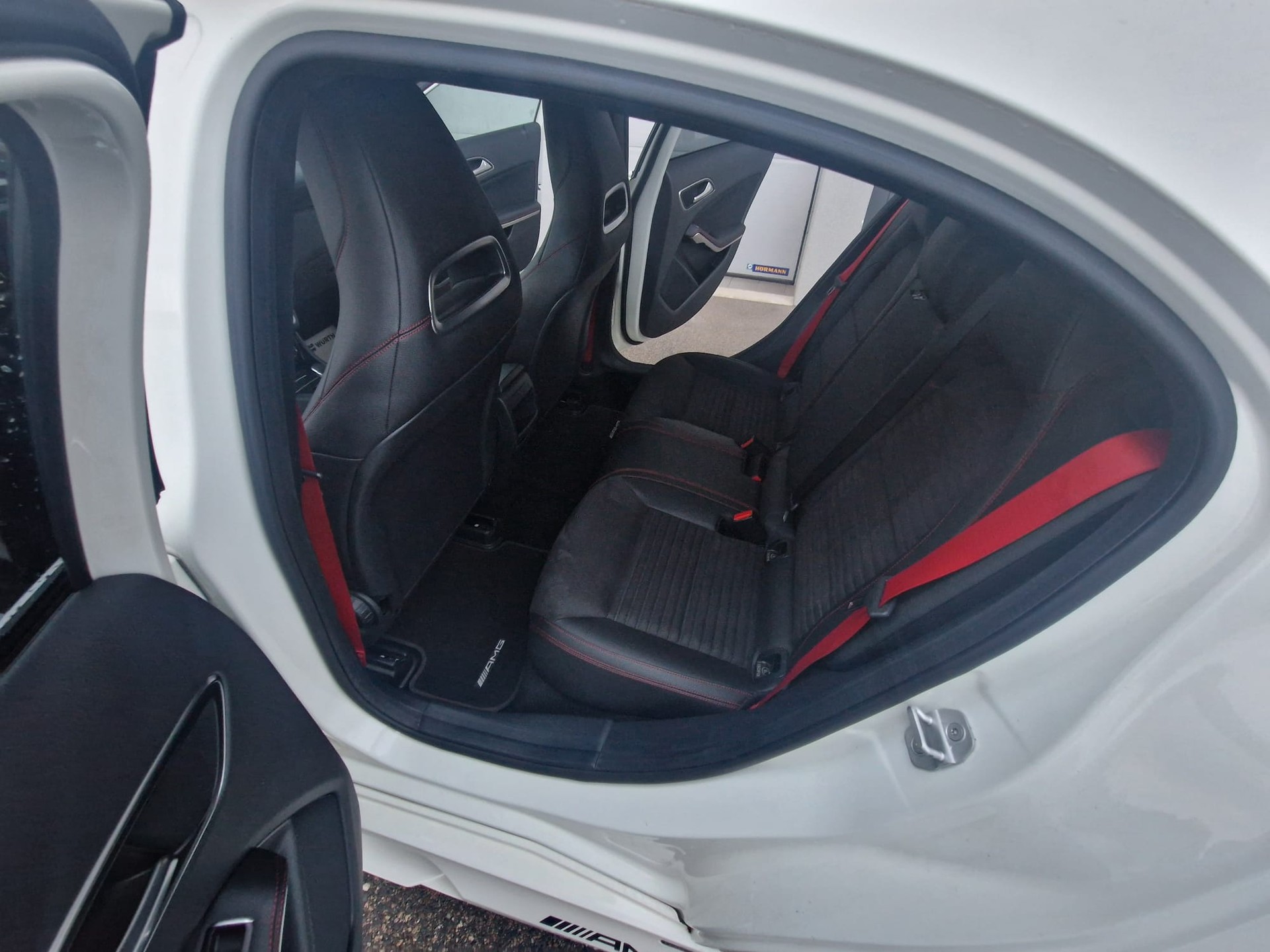 MERCEDES-BENZ A 45 AMG 4Matic Speedshift 7G-DCT-image-7