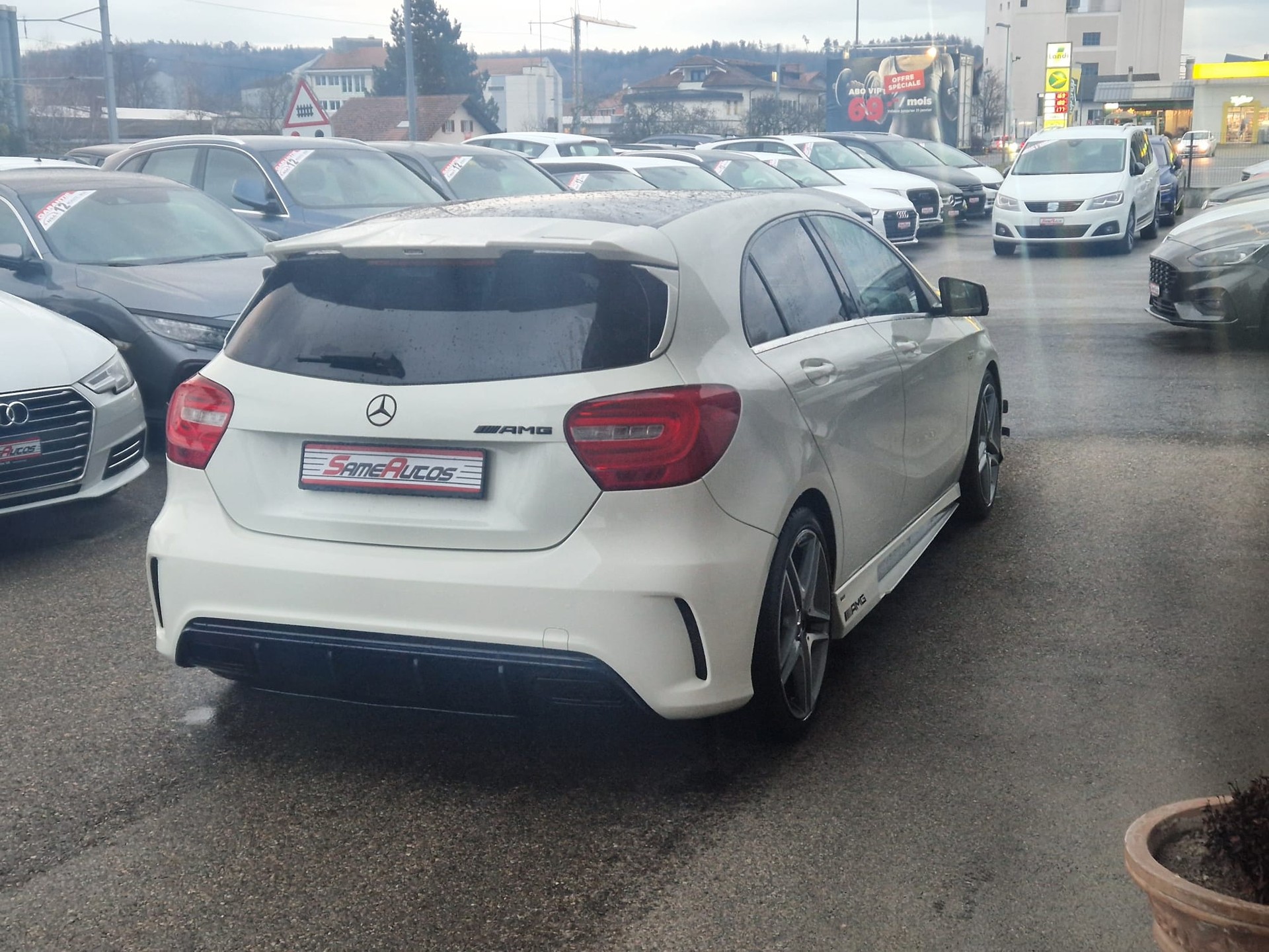 MERCEDES-BENZ A 45 AMG 4Matic Speedshift 7G-DCT-image-5