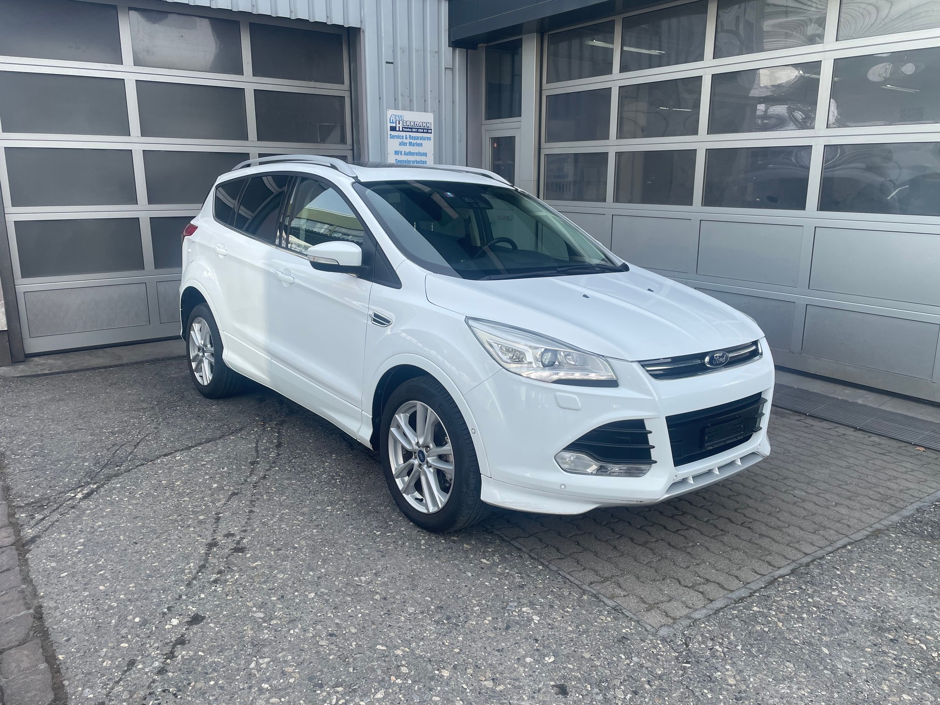 FORD Kuga 2.0 TDCi Titanium S 4WD PowerShift-image-7