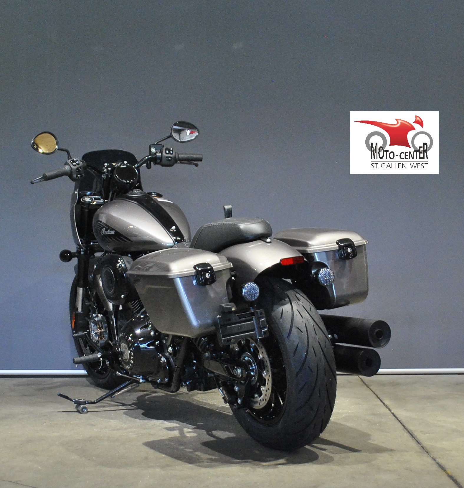INDIAN Sport Chief RT-showroom-element-3
