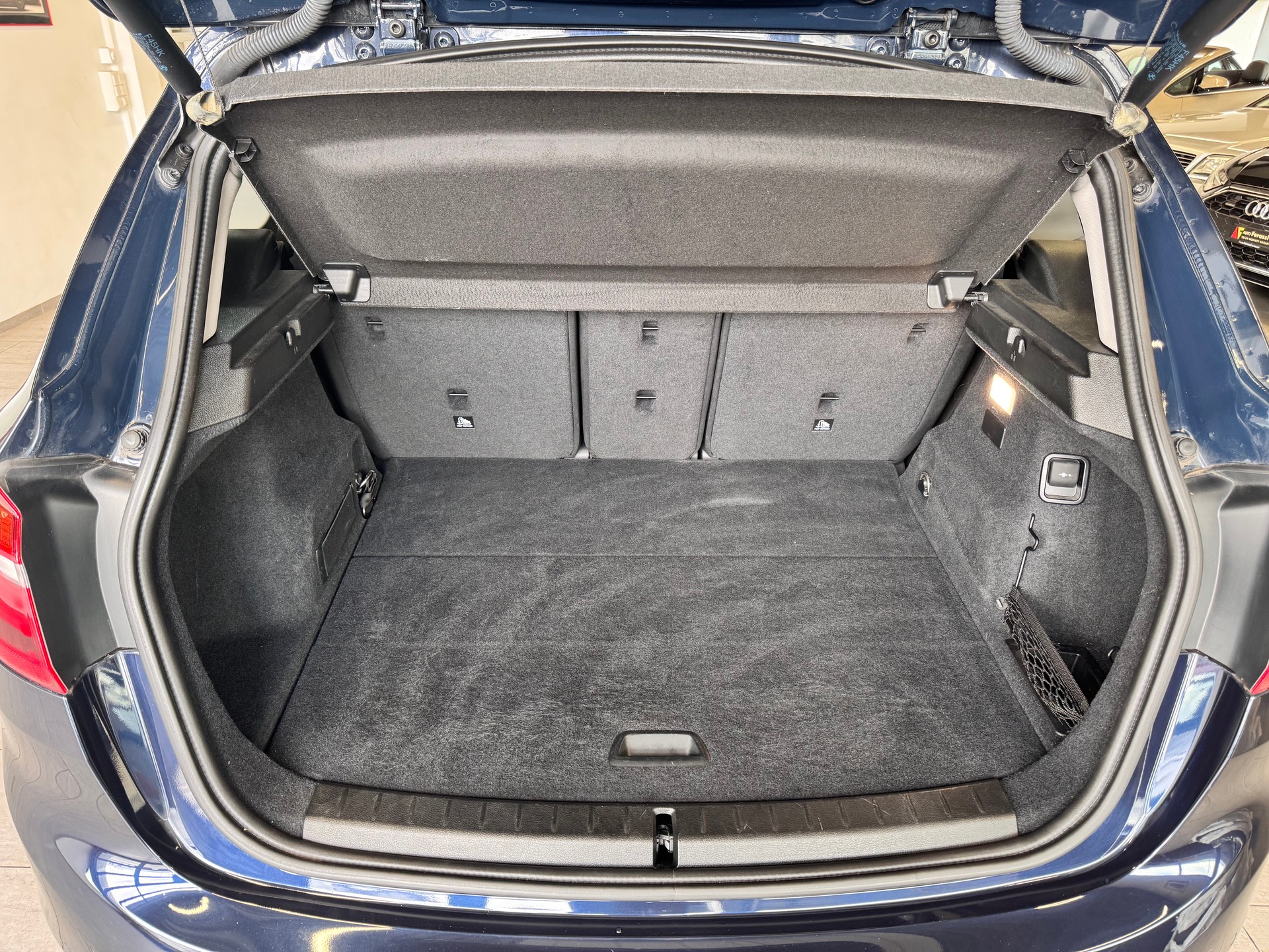 BMW 225xe iPerformance Active Tourer Steptronic-image-20