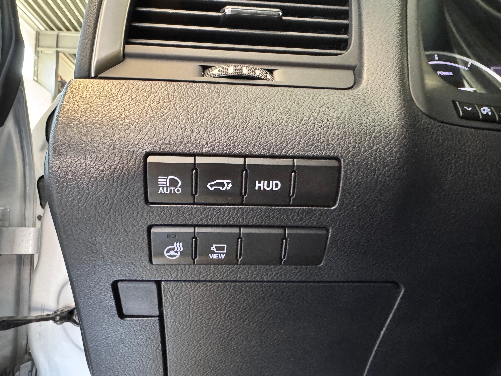 LEXUS RX 450h excellence AWD CVT-image-19