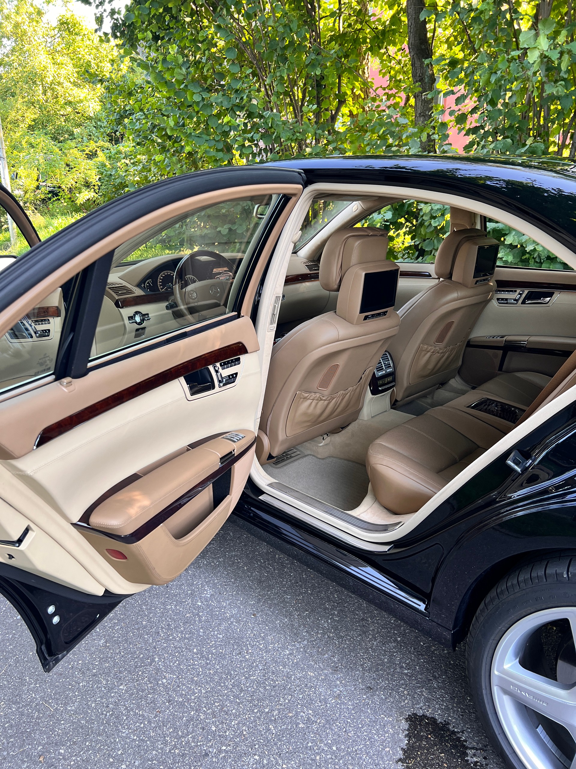 MERCEDES-BENZ S 600 L-image-8