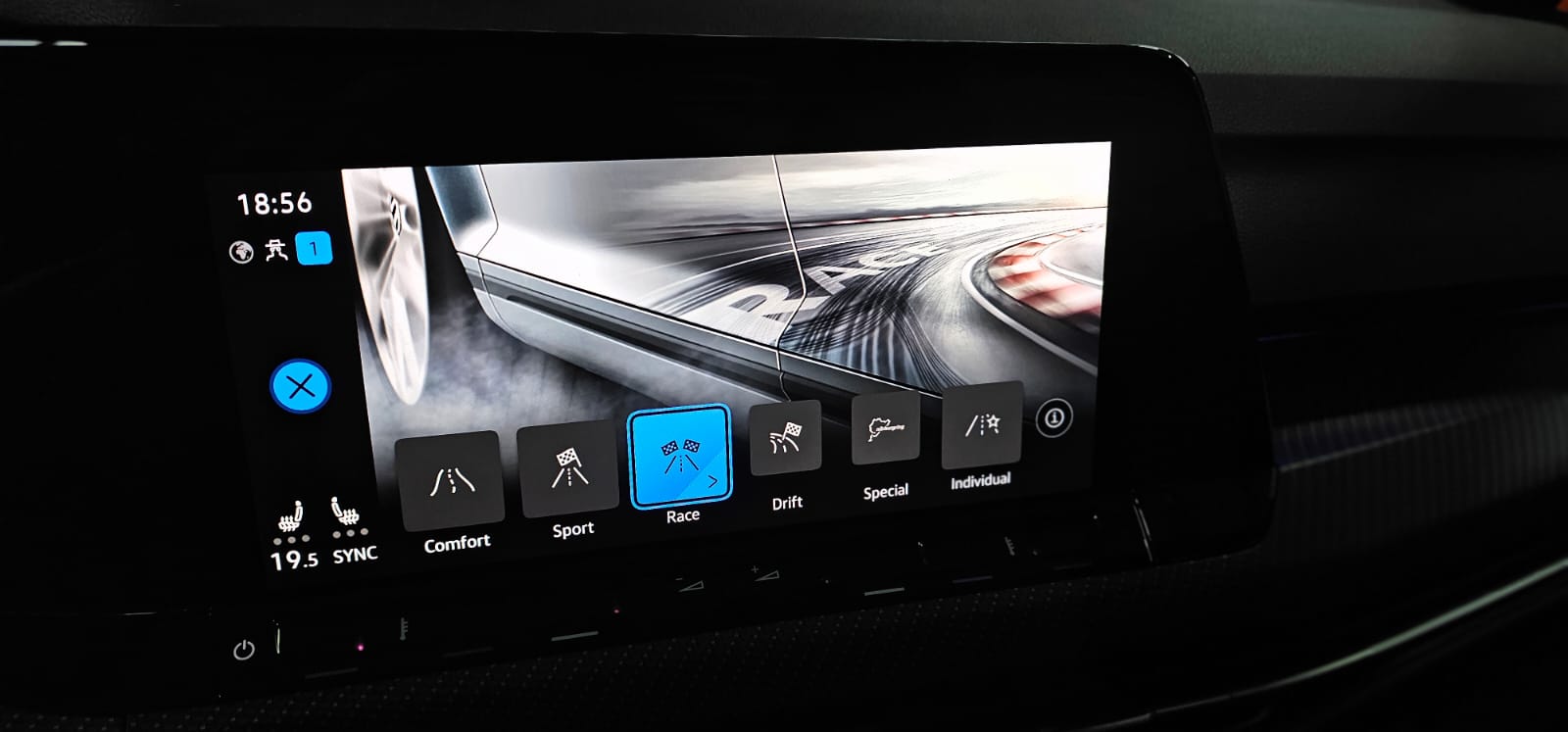 VW Golf 2.0 TSI R DSG 4Motion R ***333 PS Performance***-image-18