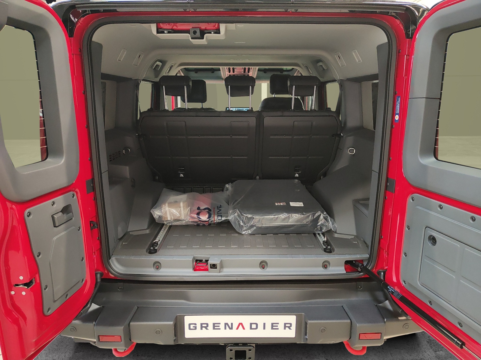 INEOS Grenadier 3.0D Trialmaster Edition-image-8