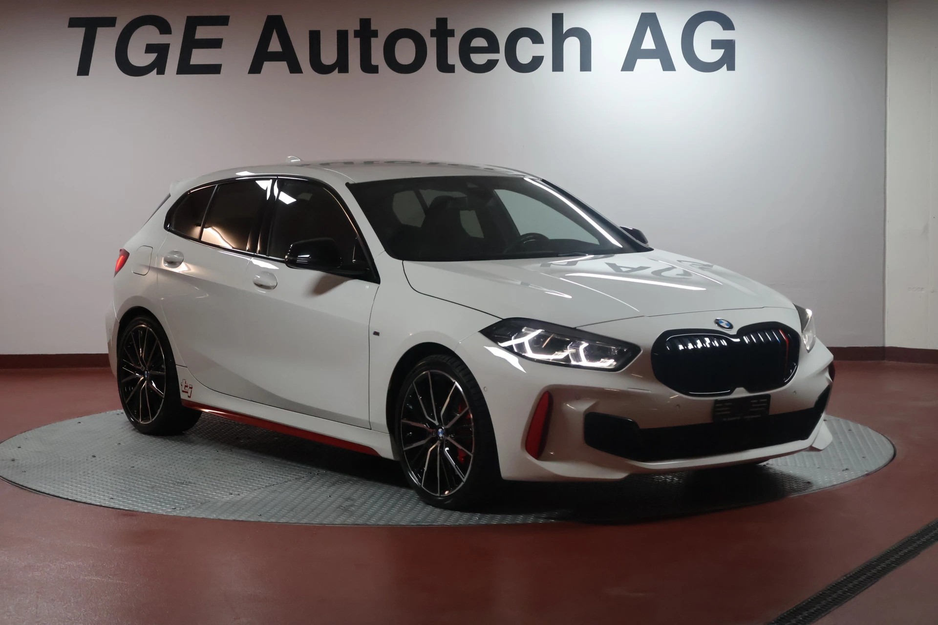 BMW 128ti Steptronic-image-2