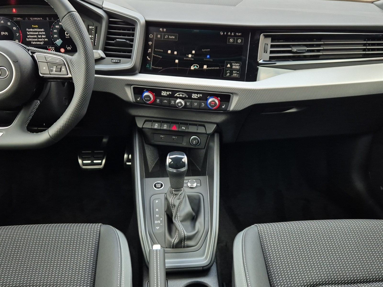 AUDI A1 Sportback 30 TFSI S Line Attraction S-tronic-image-7