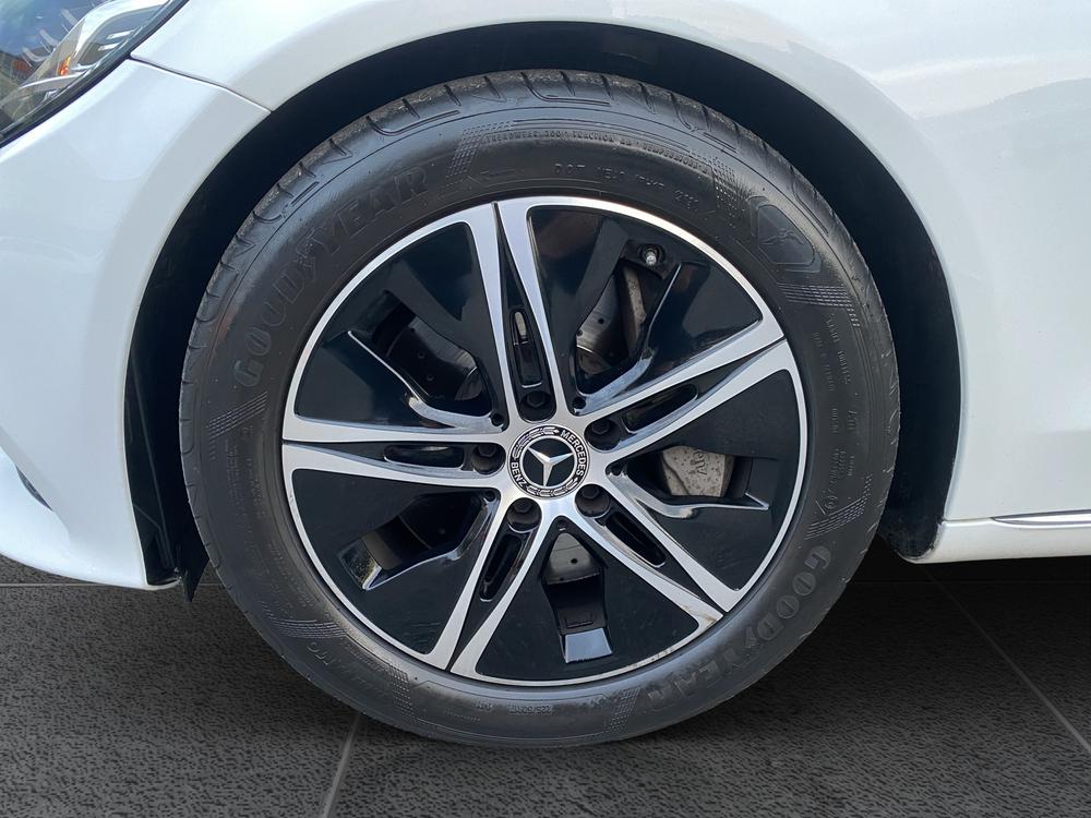 MERCEDES-BENZ C 300 d Avantgarde-image-9