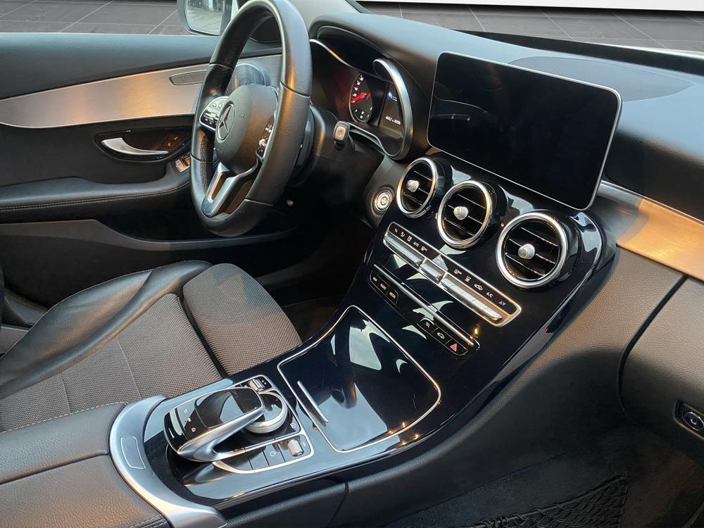 MERCEDES-BENZ C 300 d Avantgarde-image-10