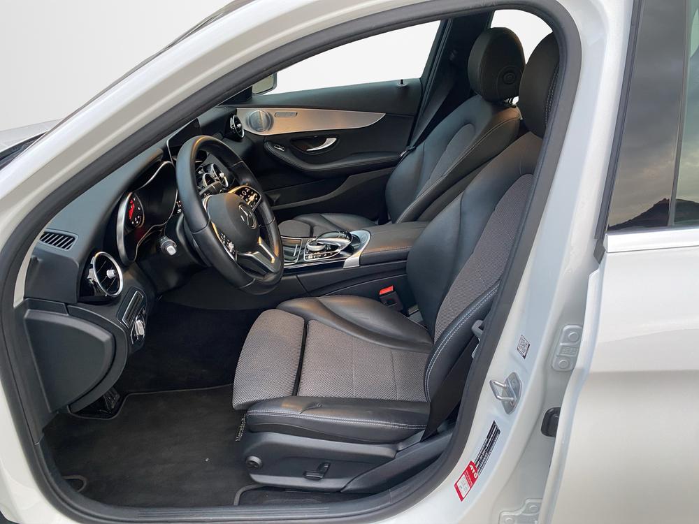 MERCEDES-BENZ C 300 d Avantgarde-image-11