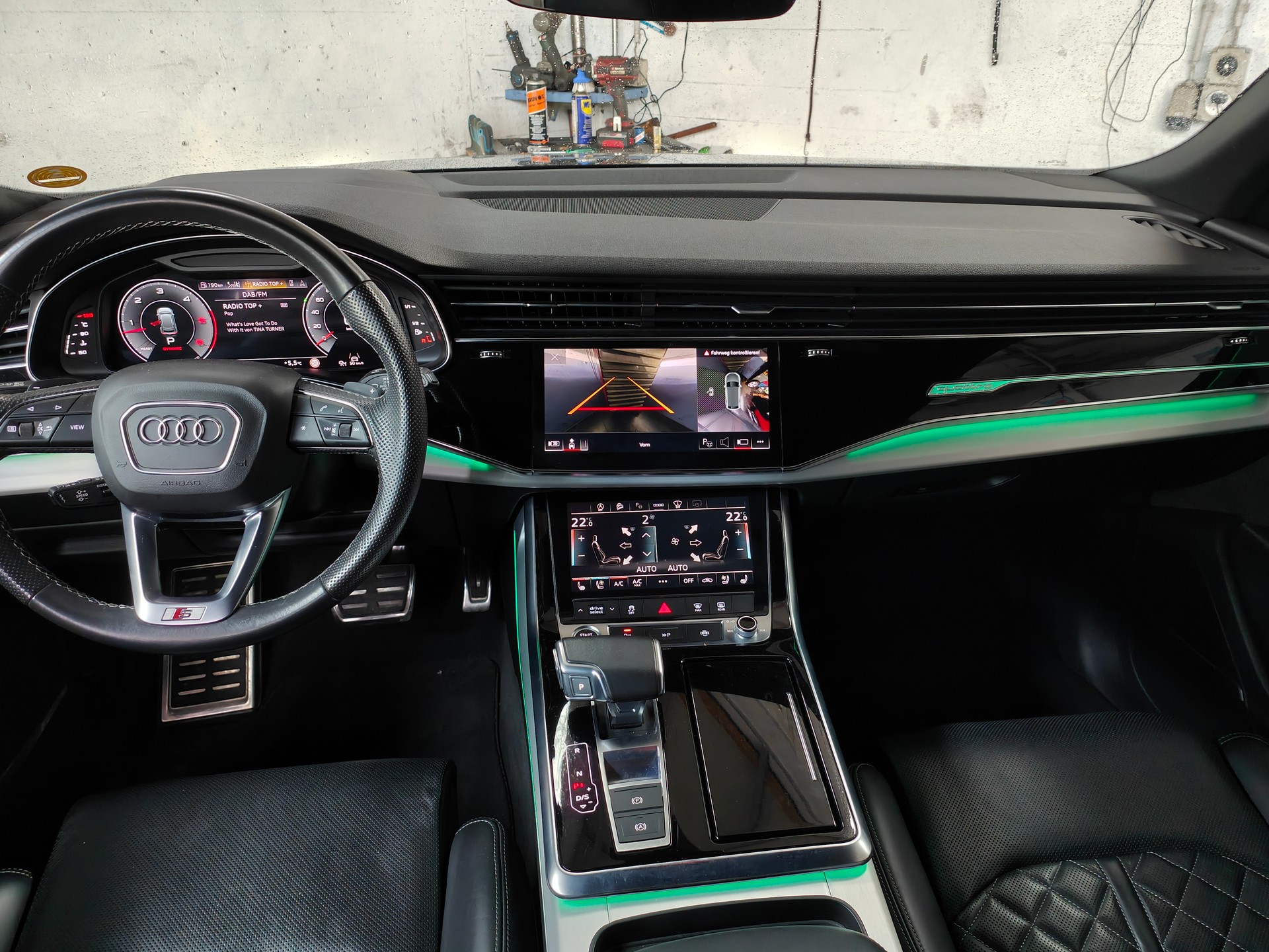 AUDI Q8 50 TDI Black Edition quattro tiptronic-image-19