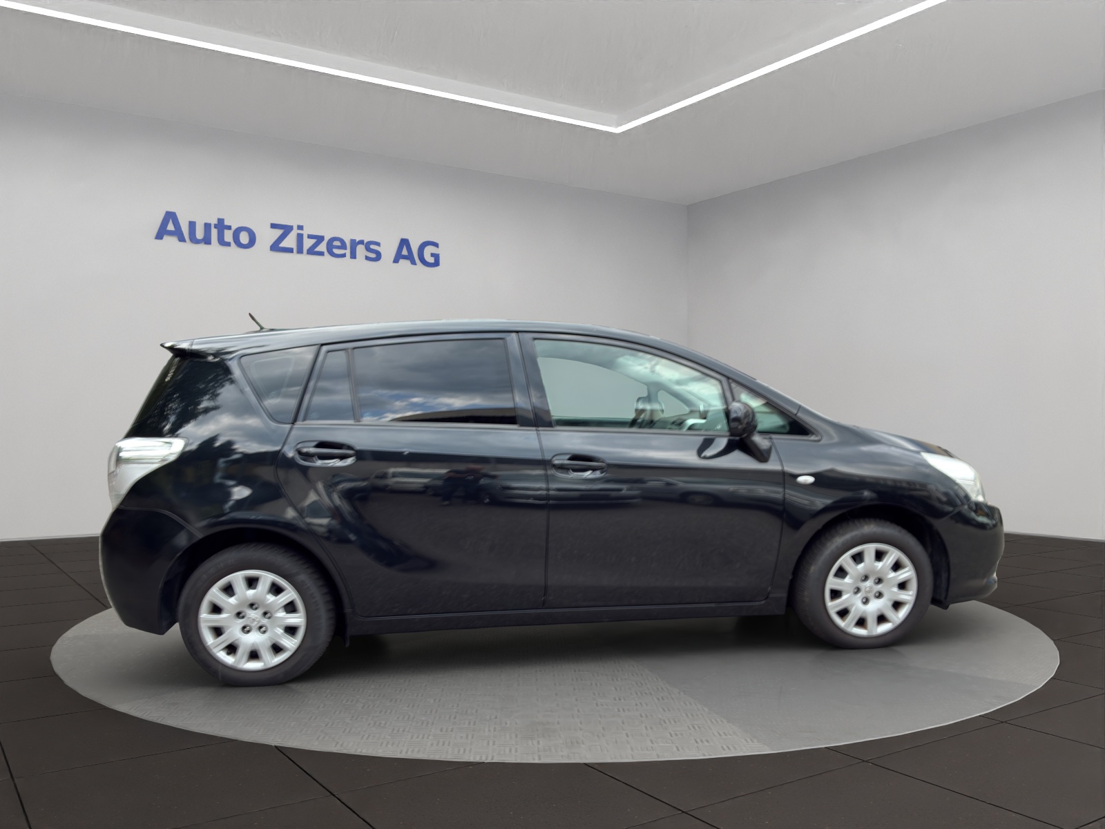 TOYOTA Verso 1.8 Linea Luna-image-6