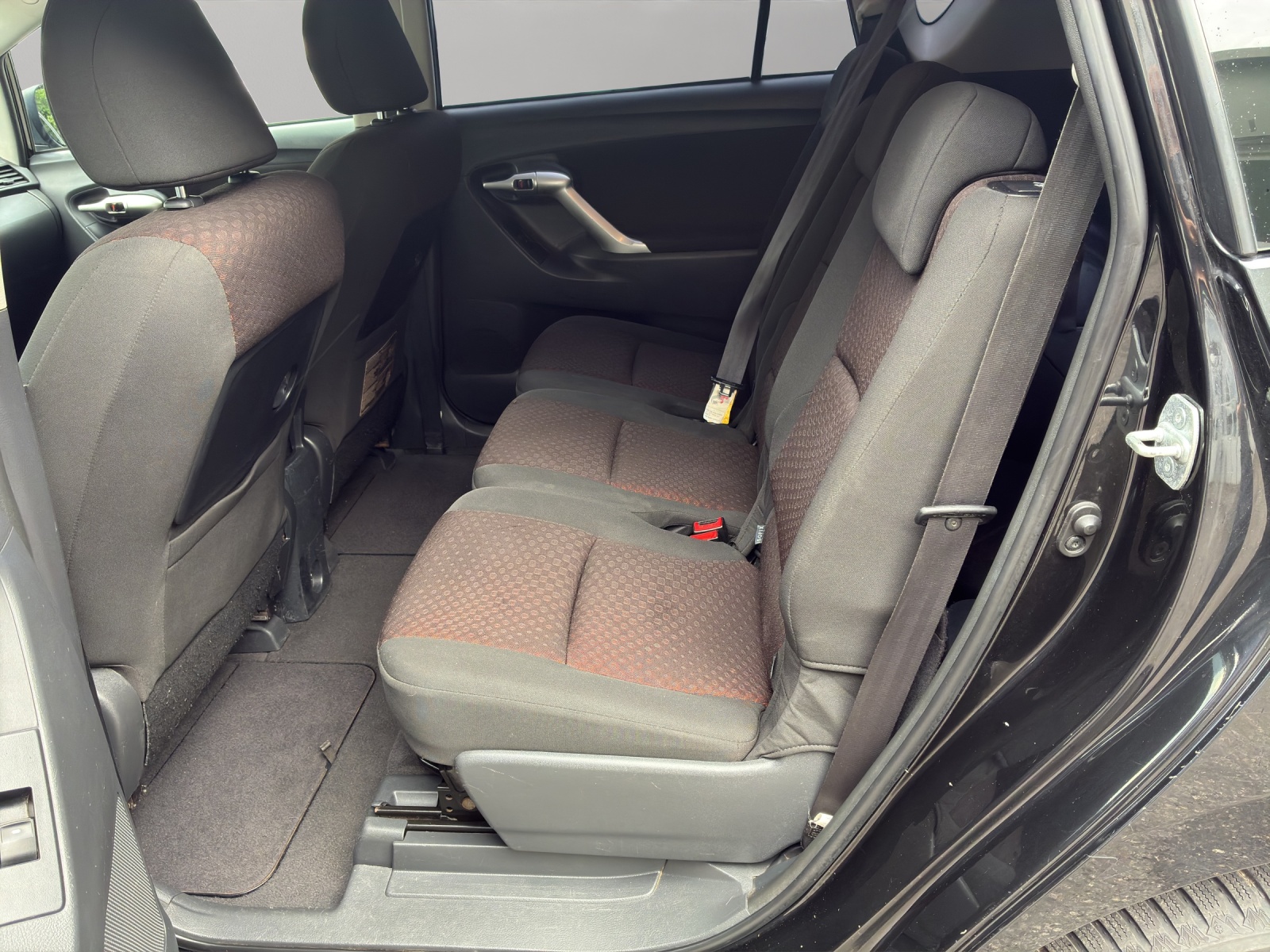 TOYOTA Verso 1.8 Linea Luna-image-13