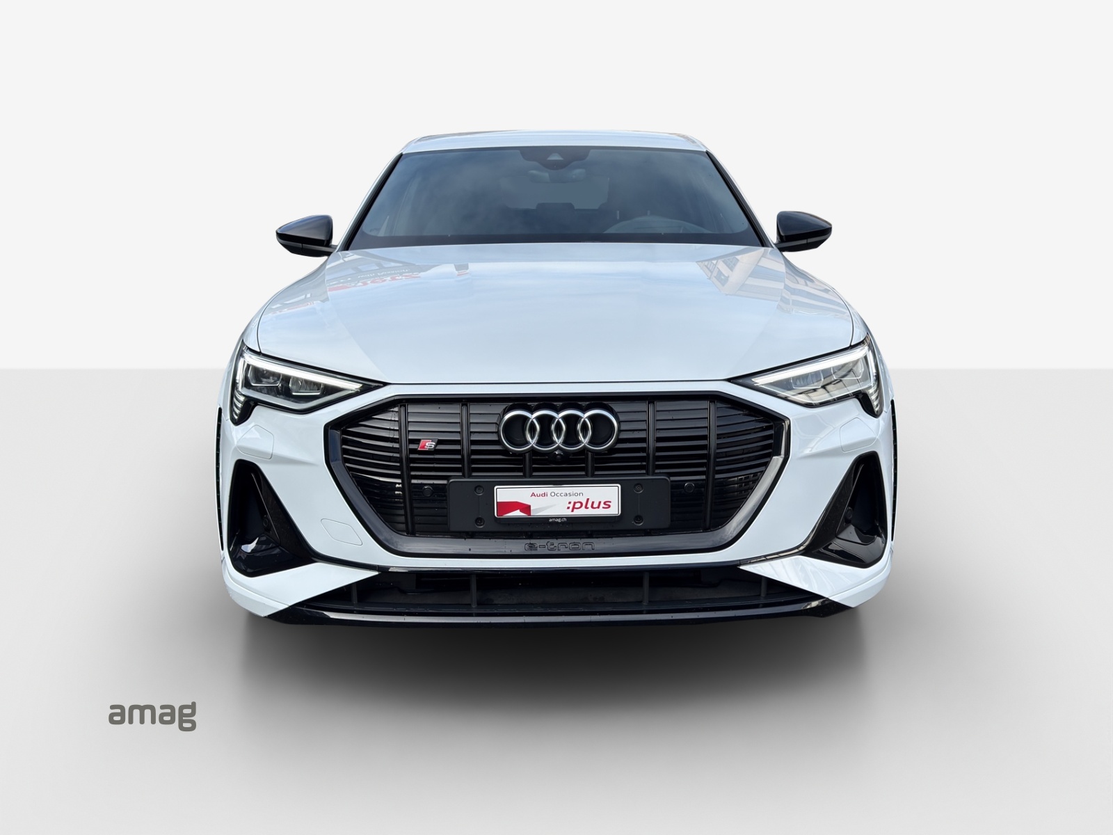 AUDI e-tron S Sportback quattro-image-7