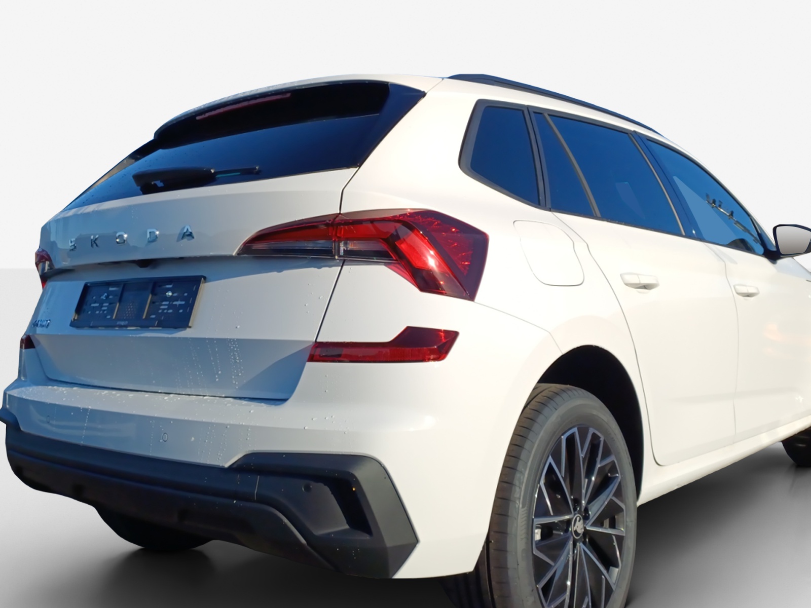 SKODA Kamiq 1.0 TSI Dynamic DSG-image-15