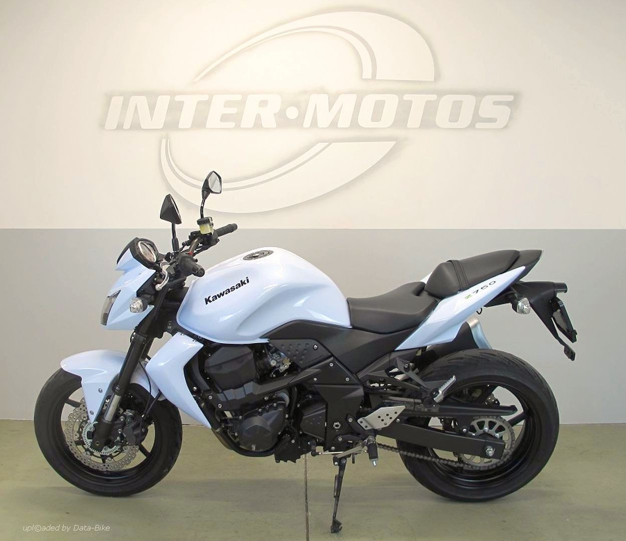 KAWASAKI Z750-image-3