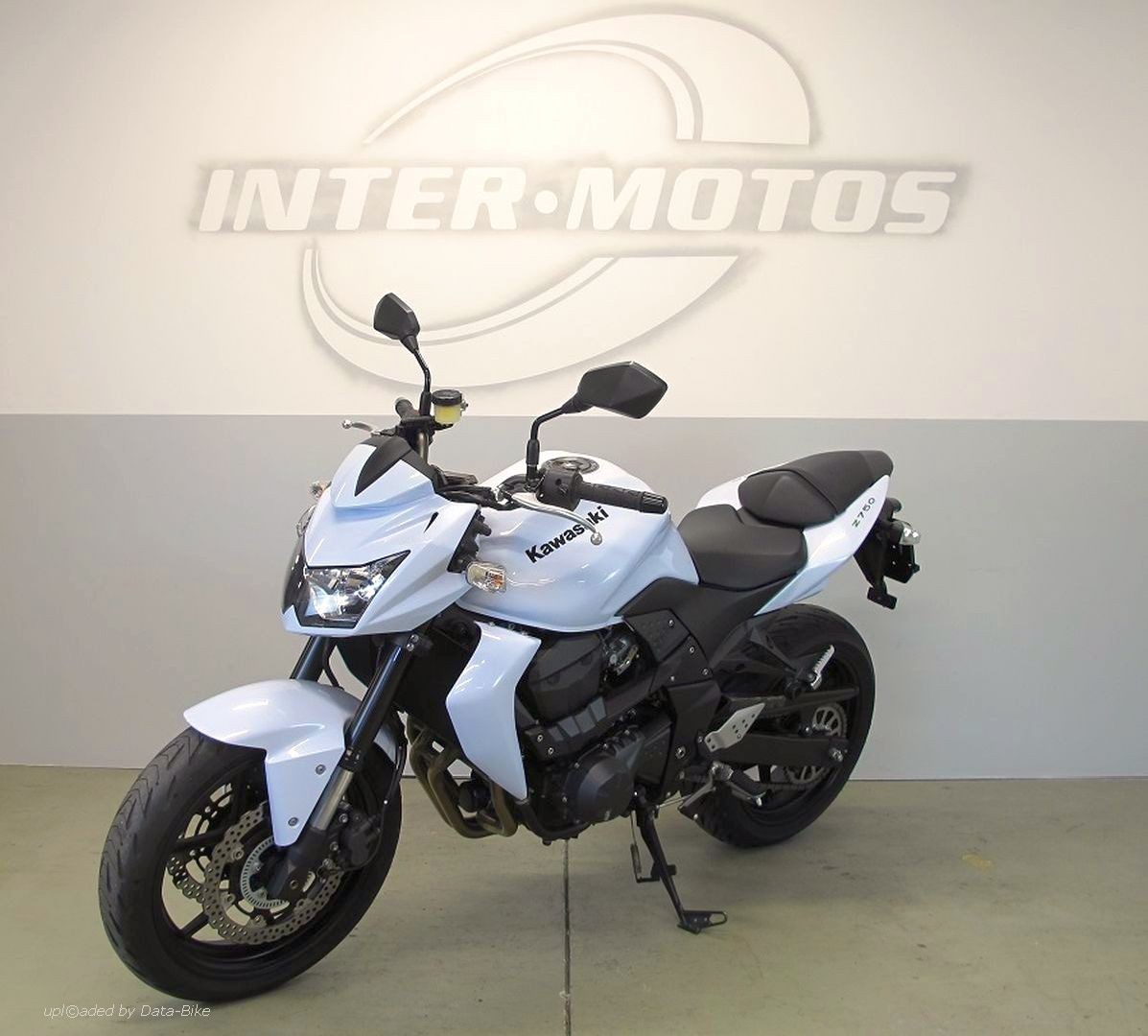 KAWASAKI Z750-image-2