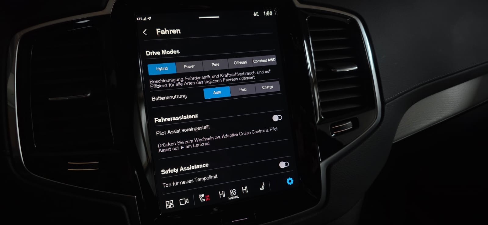 VOLVO XC90 T8 eAWD PluginHybrid Plus Bright *7 Plätzer*-image-20